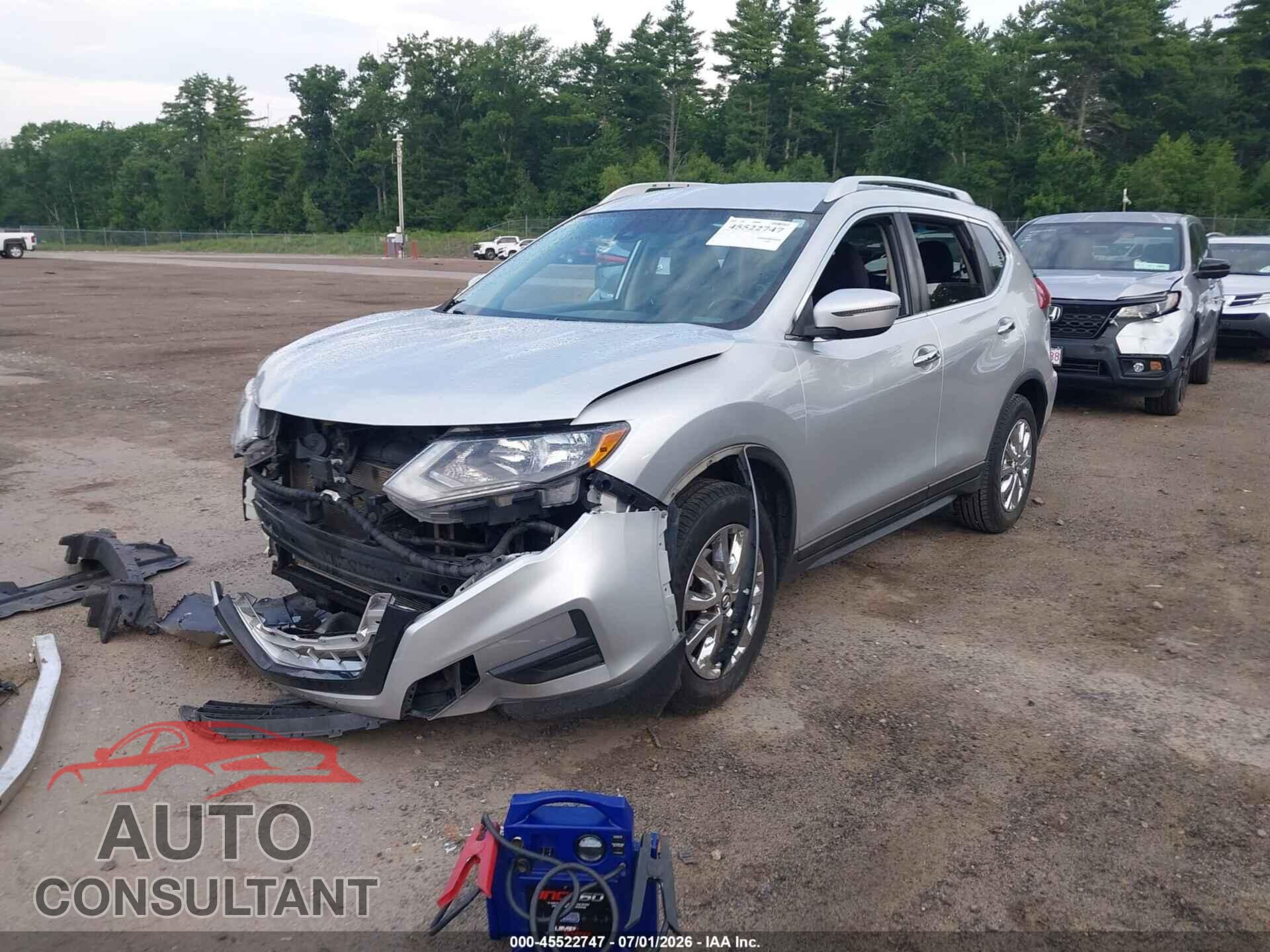 NISSAN ROGUE 2020 - KNMAT2MT9LP522620