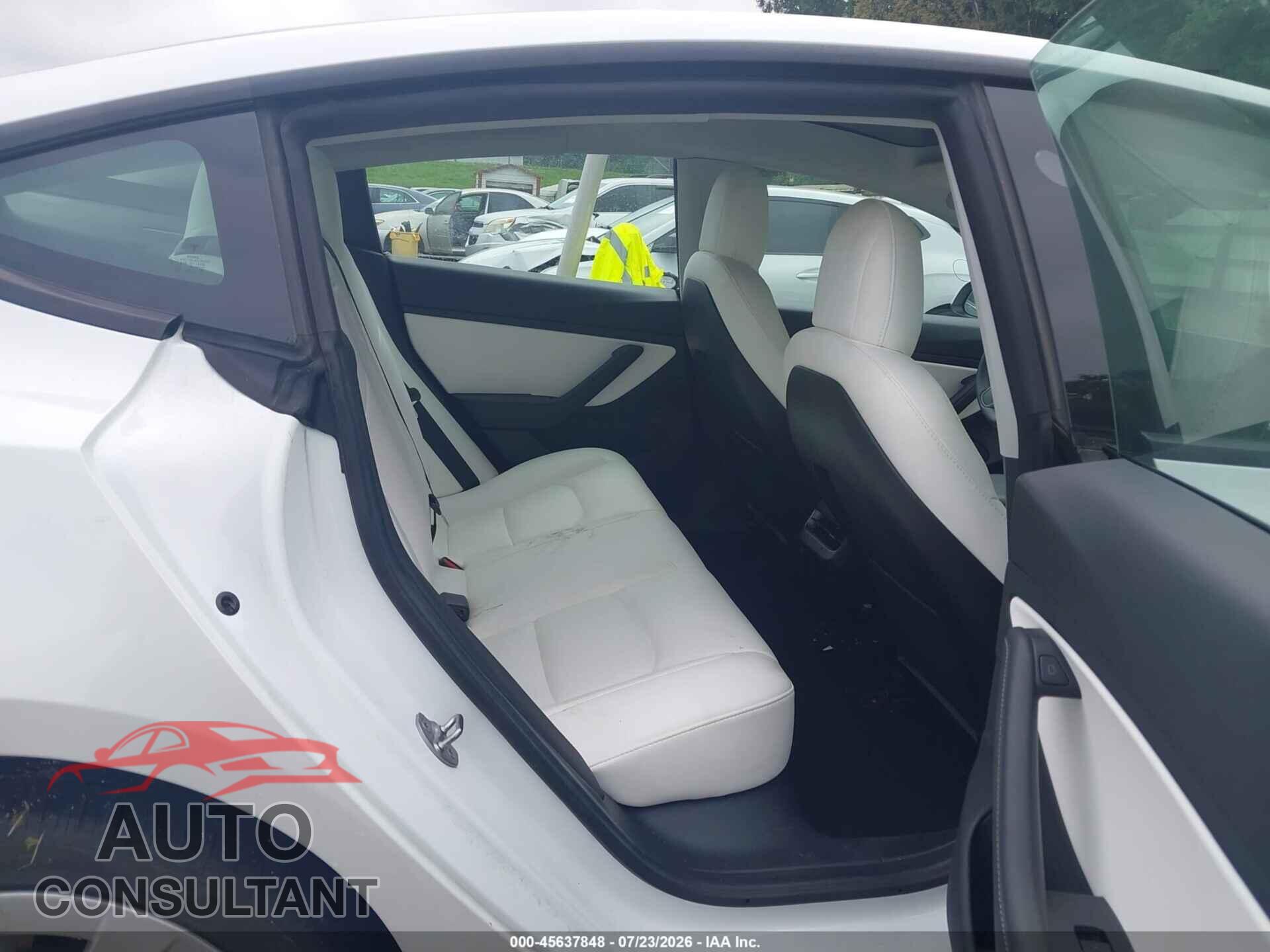 TESLA MODEL 3 2021 - 5YJ3E1EA2MF870085