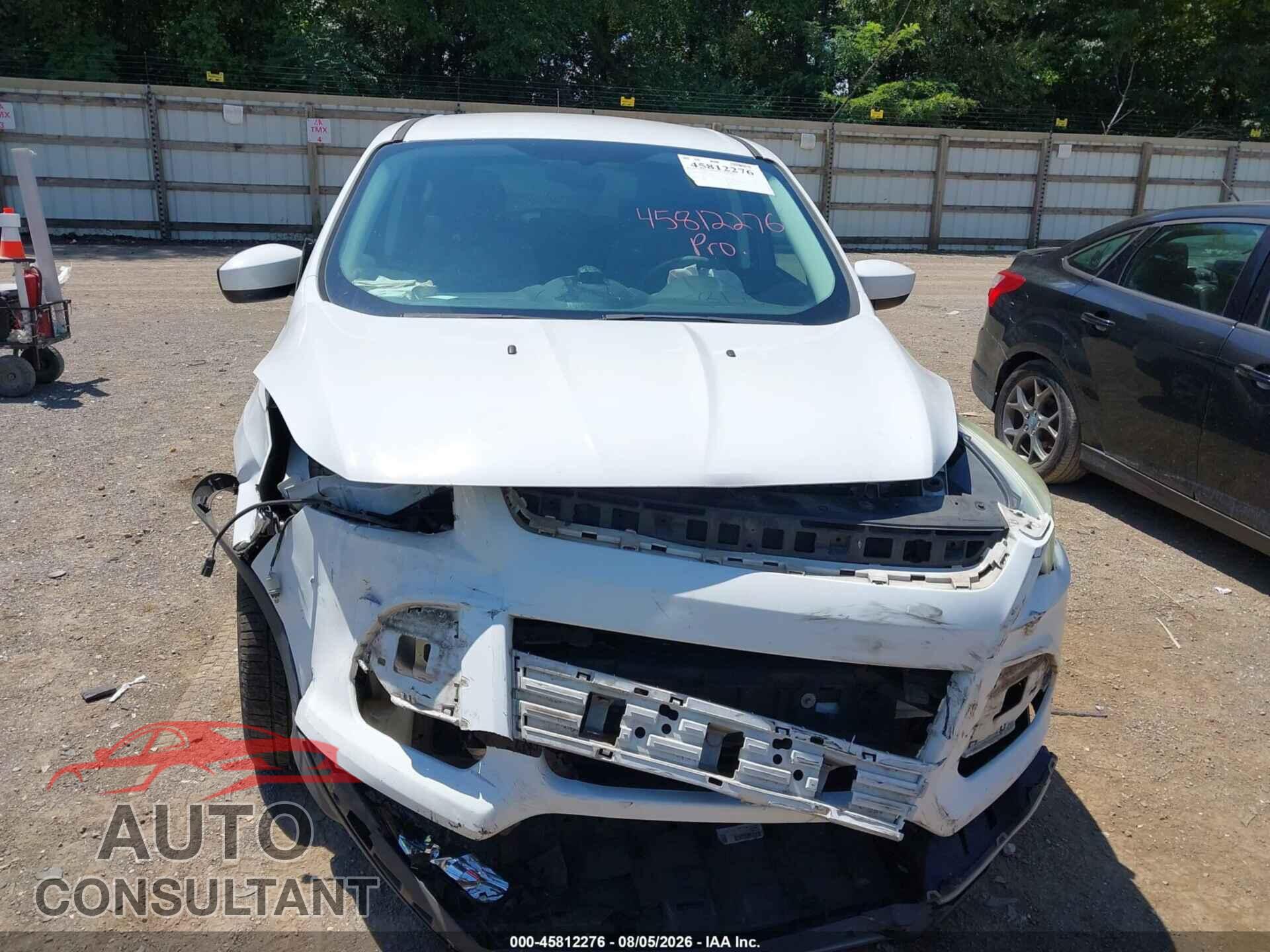 FORD ESCAPE 2016 - 1FMCU0G71GUA77835