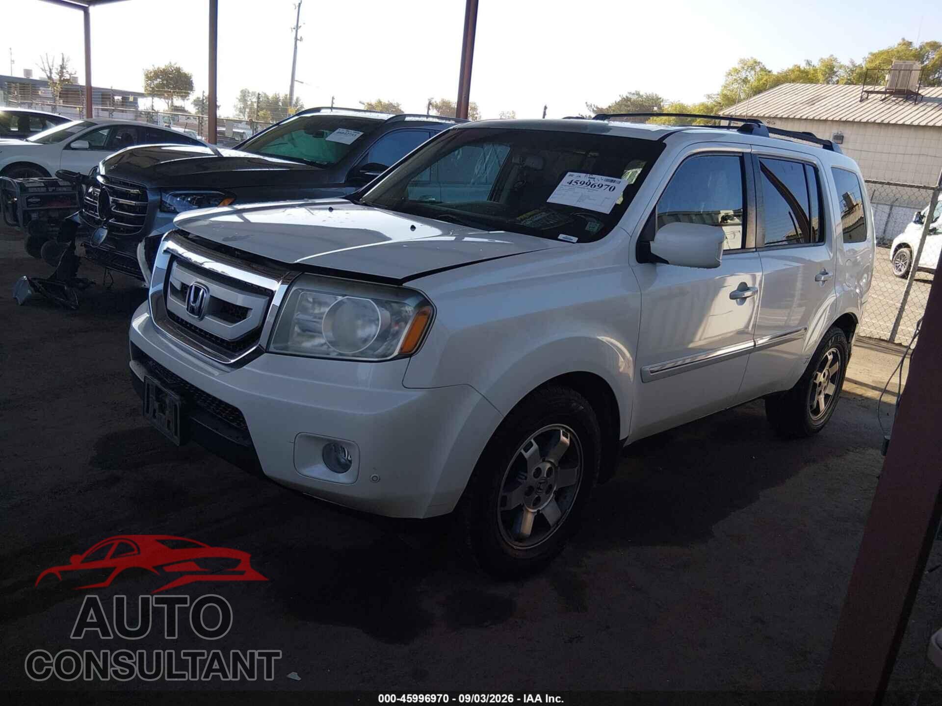 HONDA PILOT 2011 - 5FNYF3H98BB057119