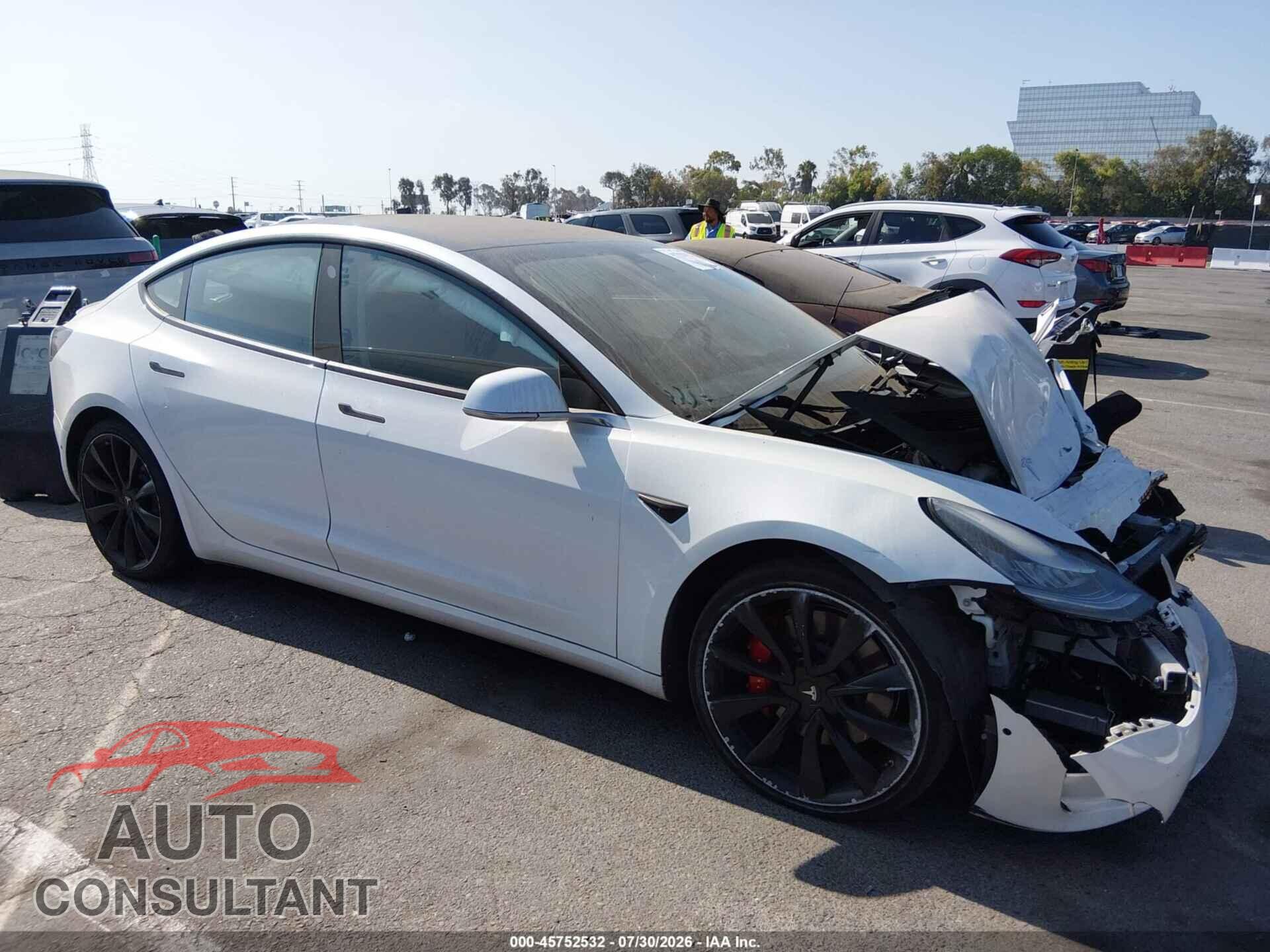 TESLA MODEL 3 2018 - 5YJ3E1EB6JF072757