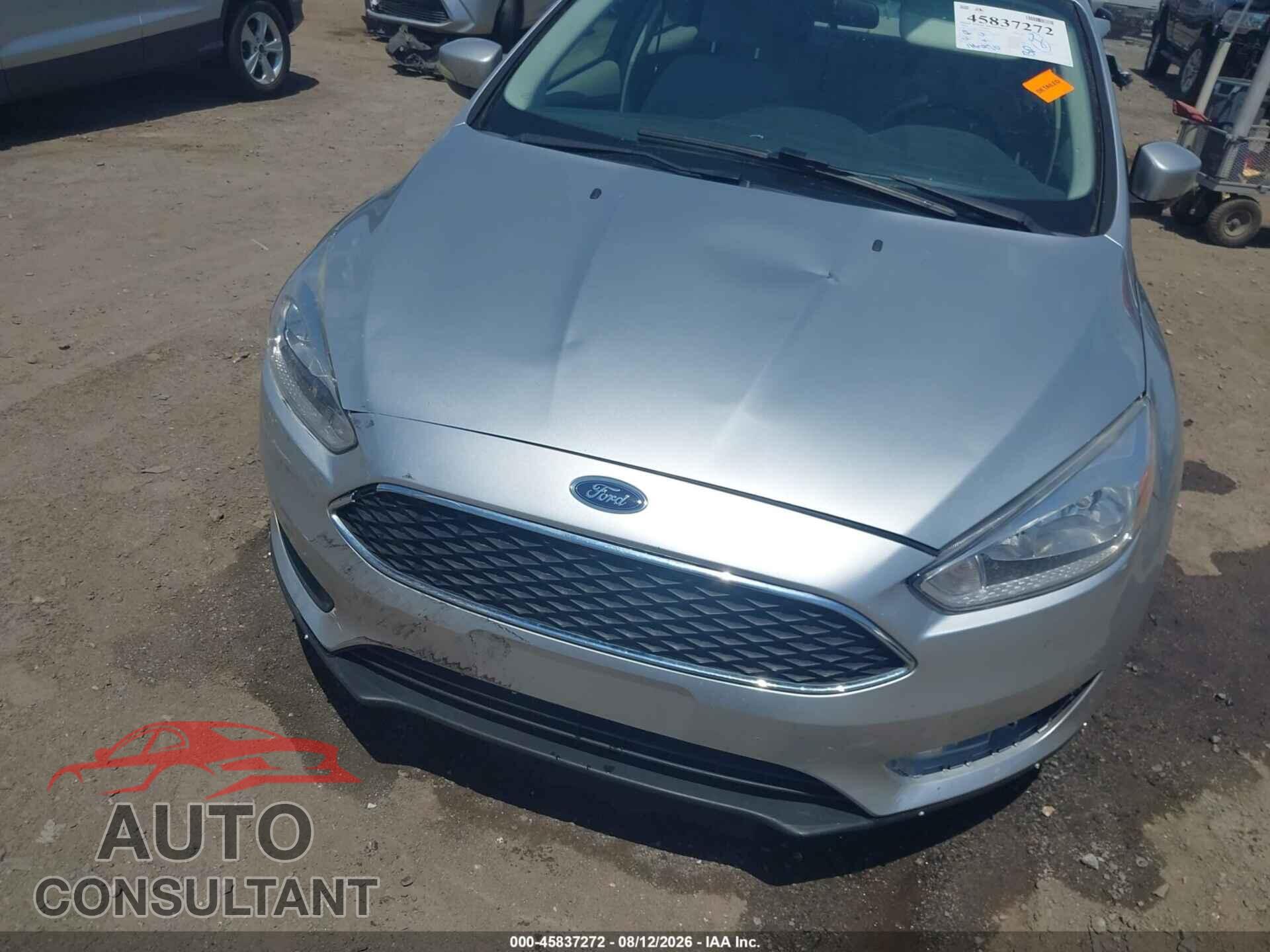 FORD FOCUS 2015 - 1FADP3F24FL304405