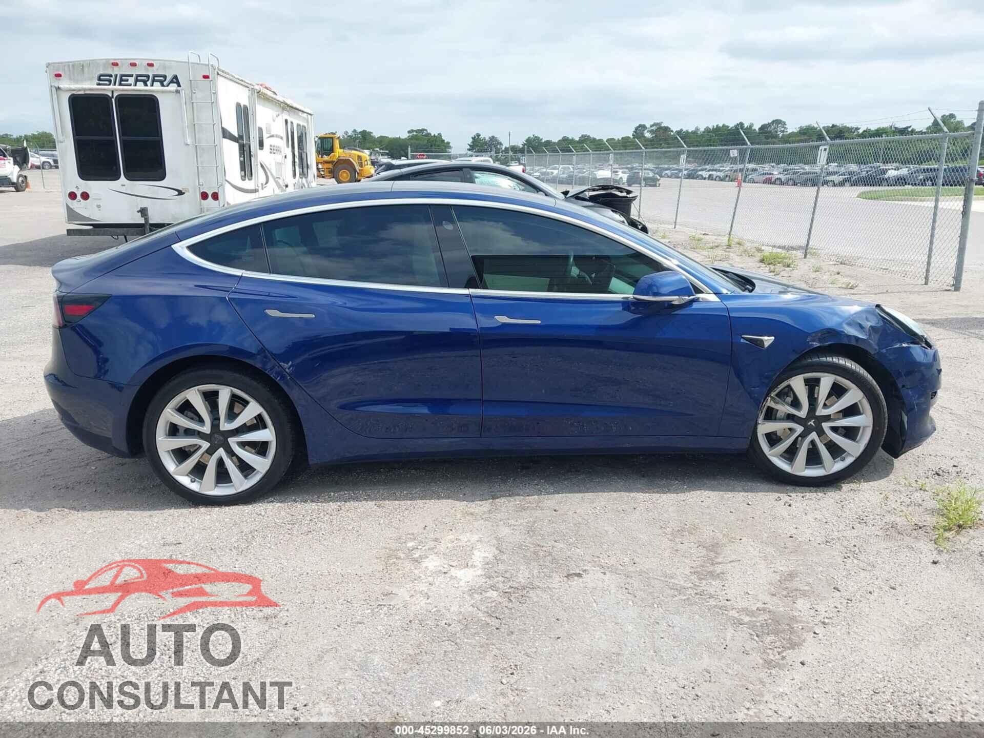 TESLA MODEL 3 2018 - 5YJ3E1EA3JF178171