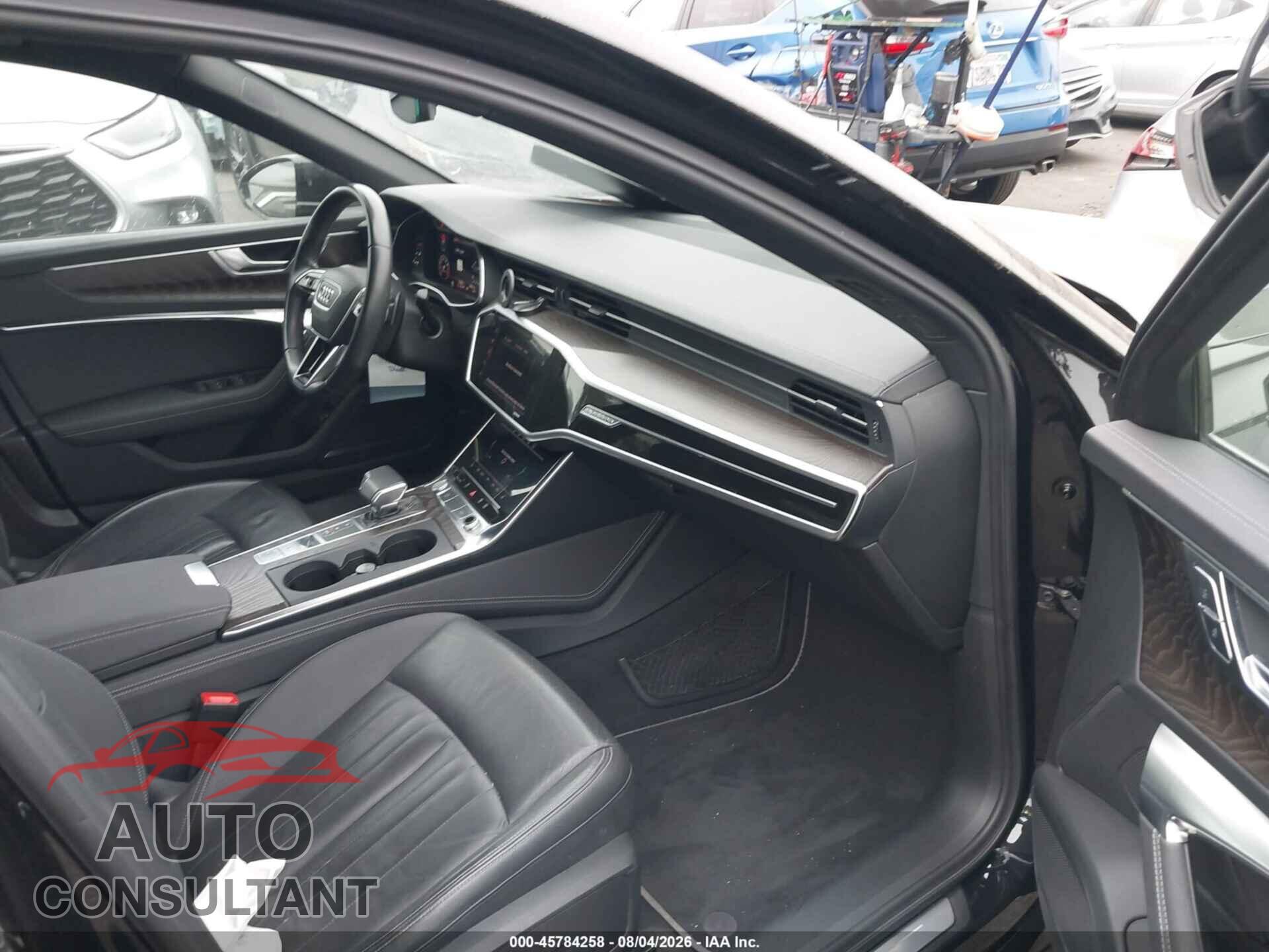 AUDI A6 2019 - WAUL2AF22KN107916