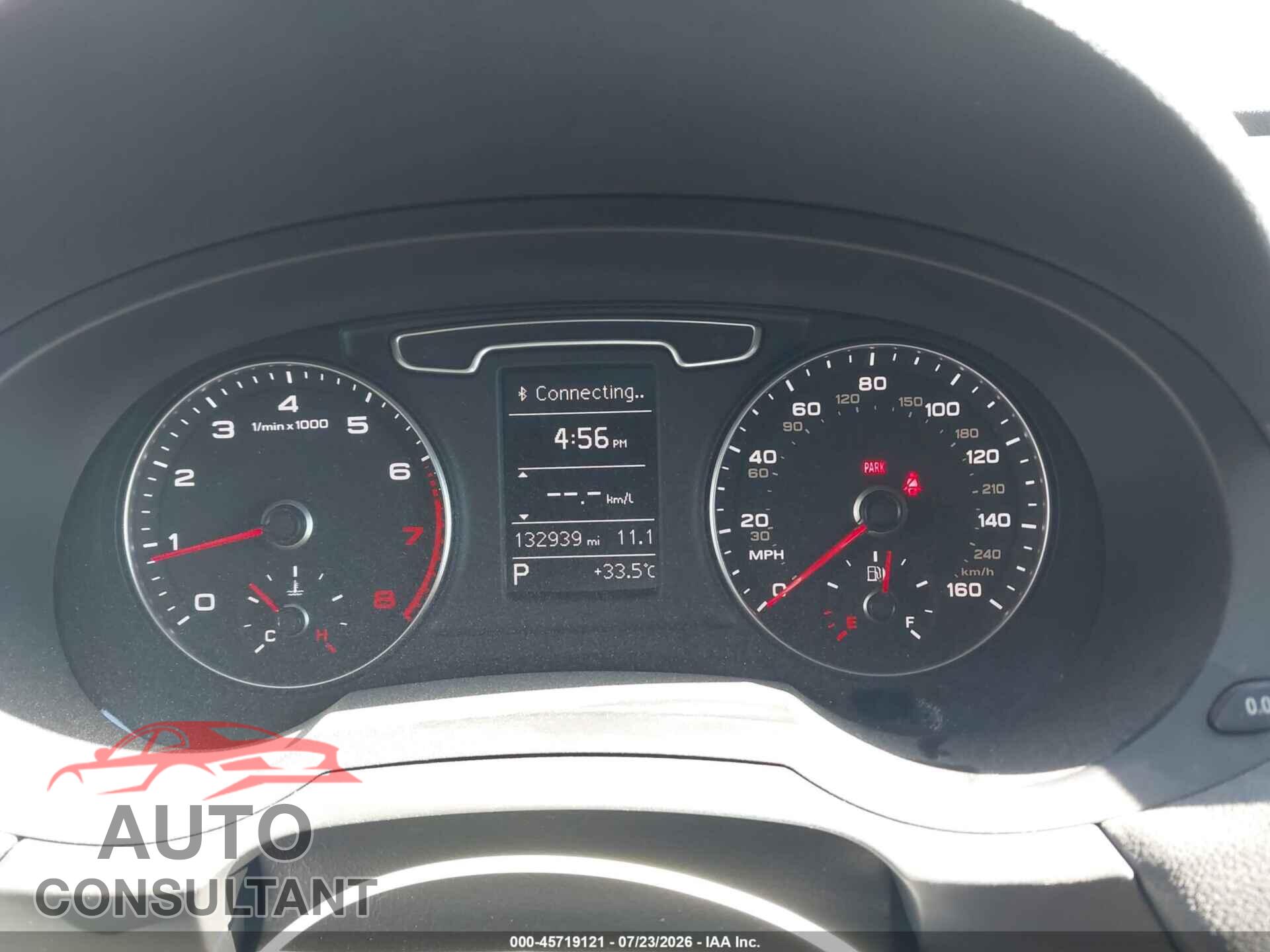AUDI Q3 2015 - WA1BFCFS0FR013475