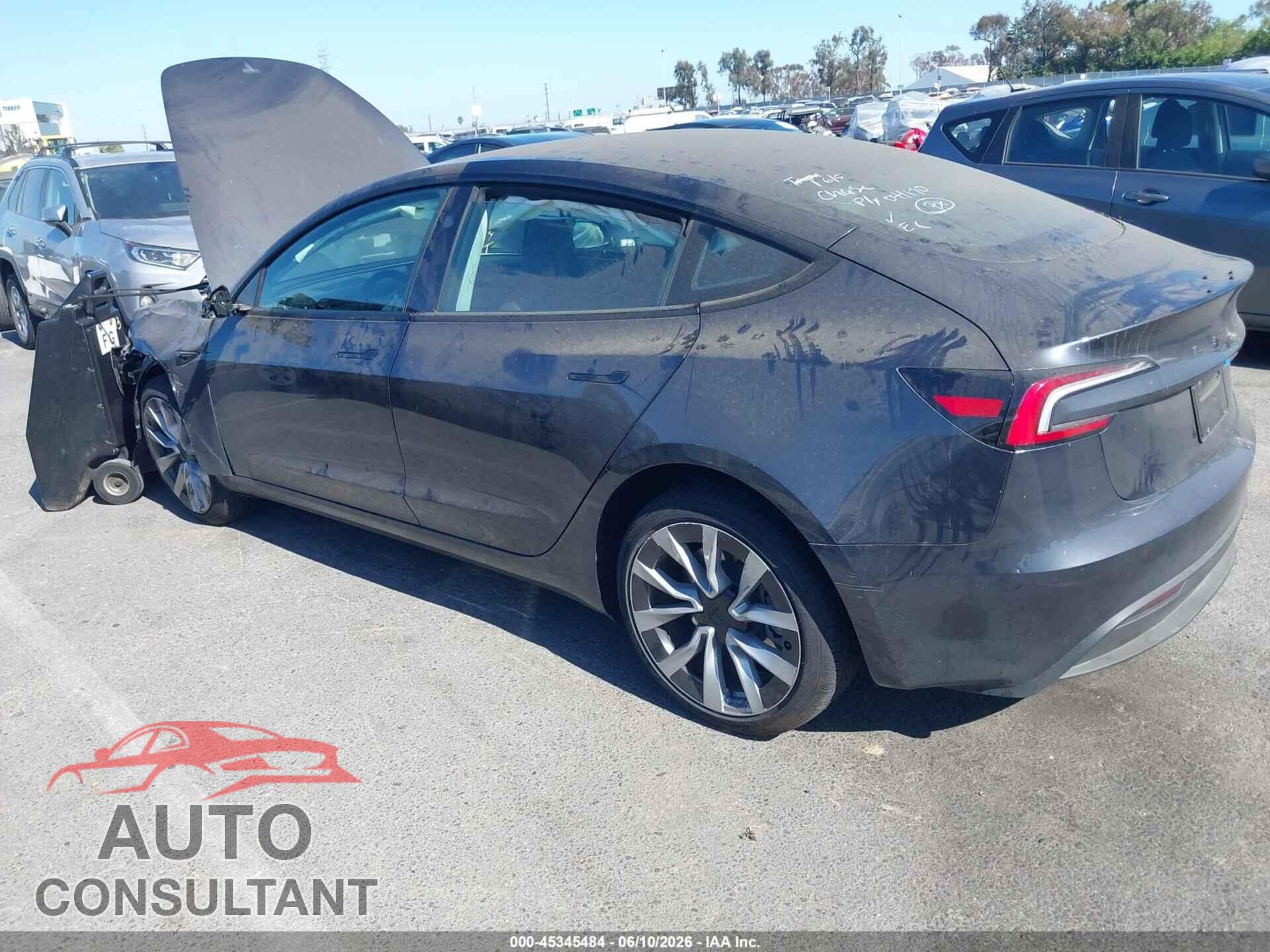 TESLA MODEL 3 2025 - 5YJ3E1EA5SF041170