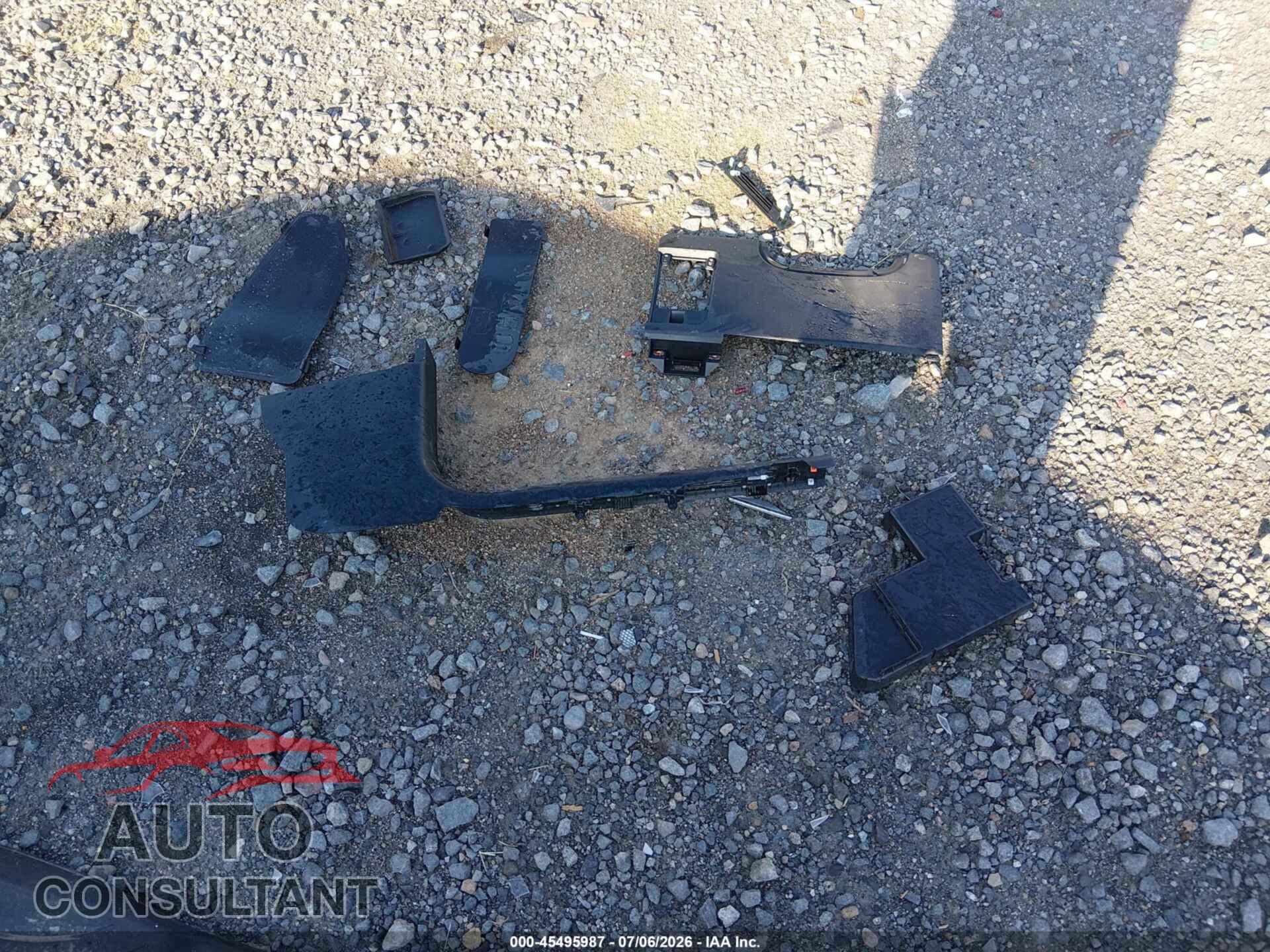 FORD EXPLORER 2023 - 1FMSK7FH6PGC33483