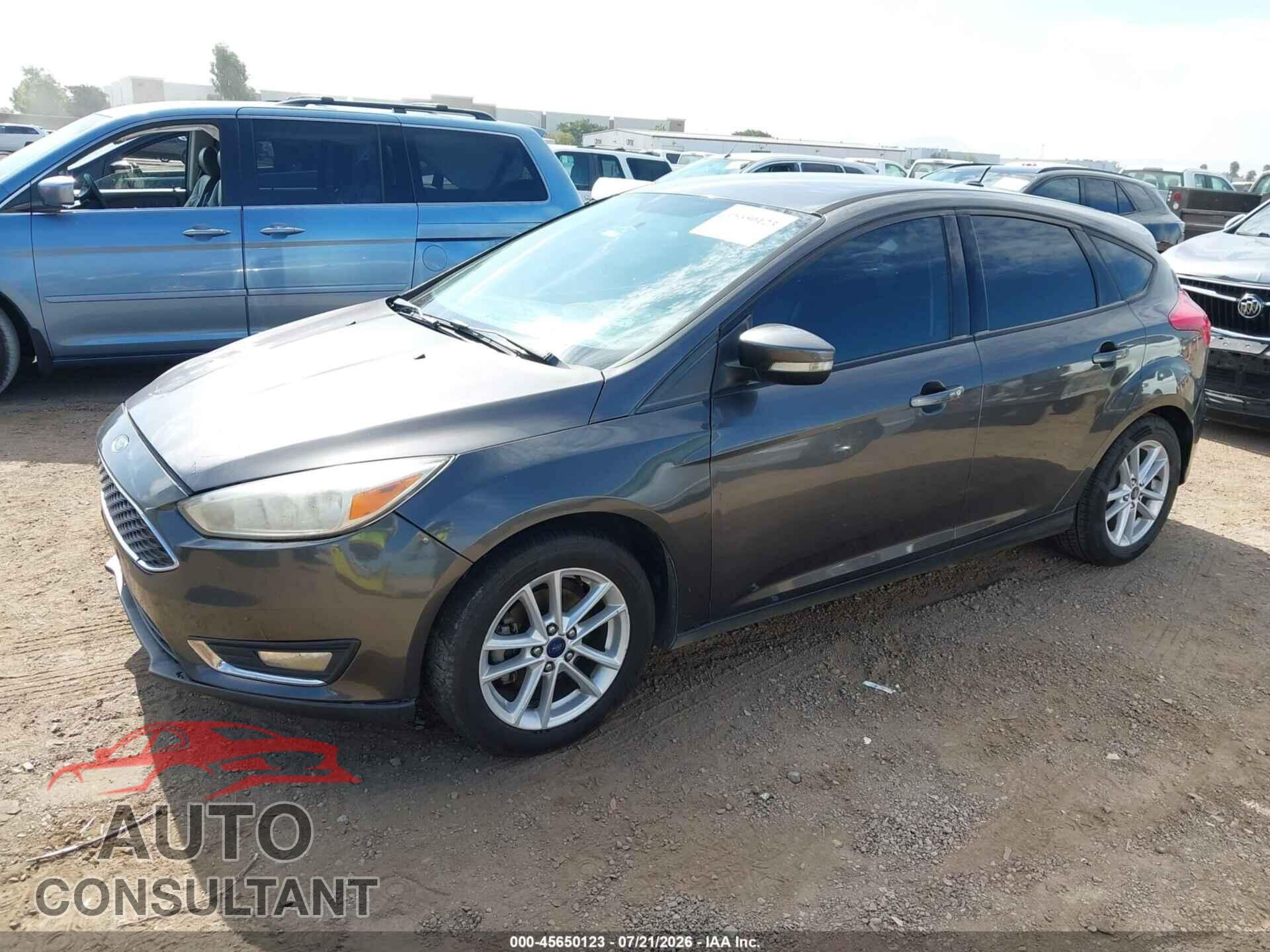 FORD FOCUS 2015 - 1FADP3K26FL370511