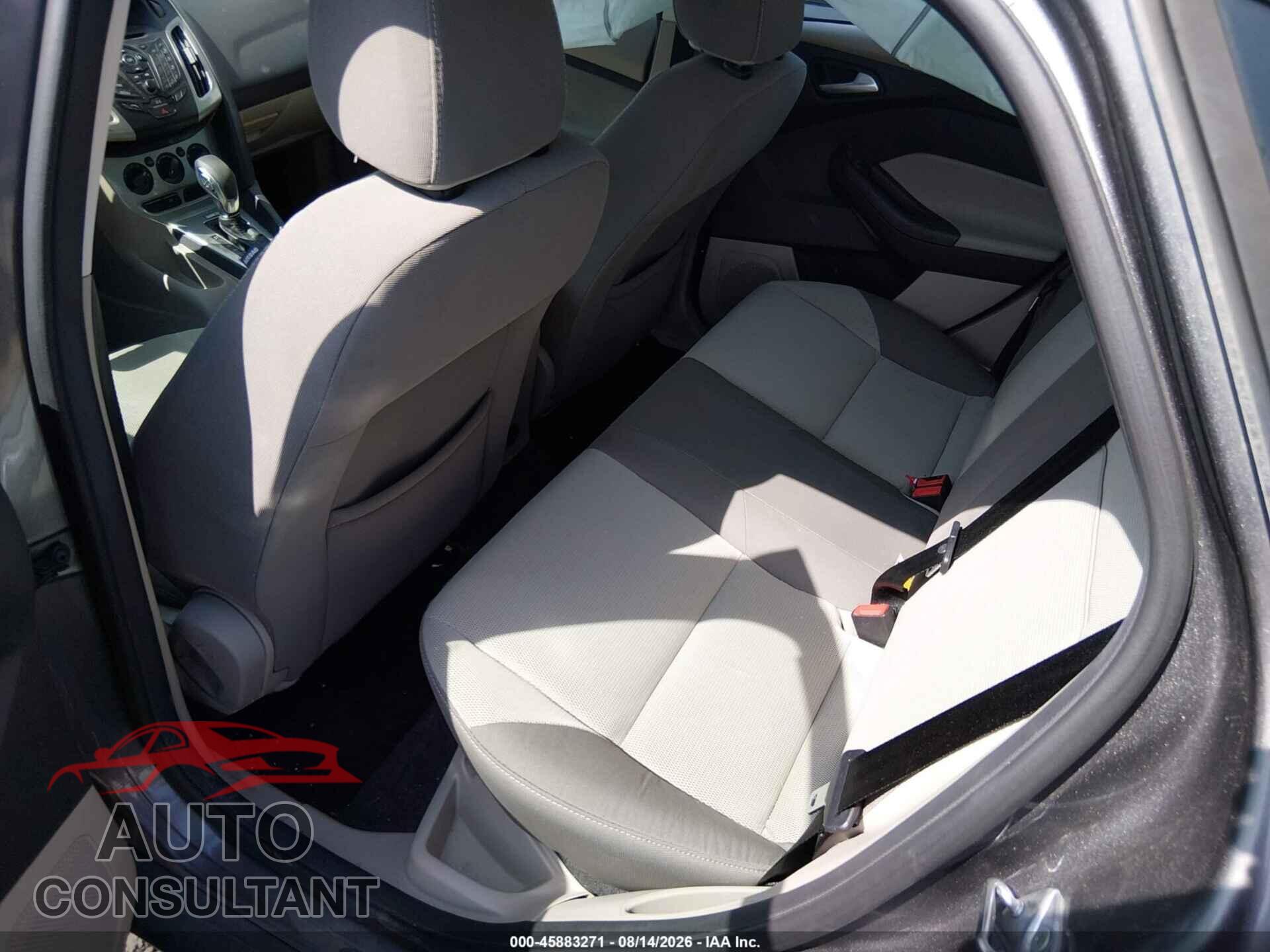 FORD FOCUS 2014 - 1FADP3F23EL246463