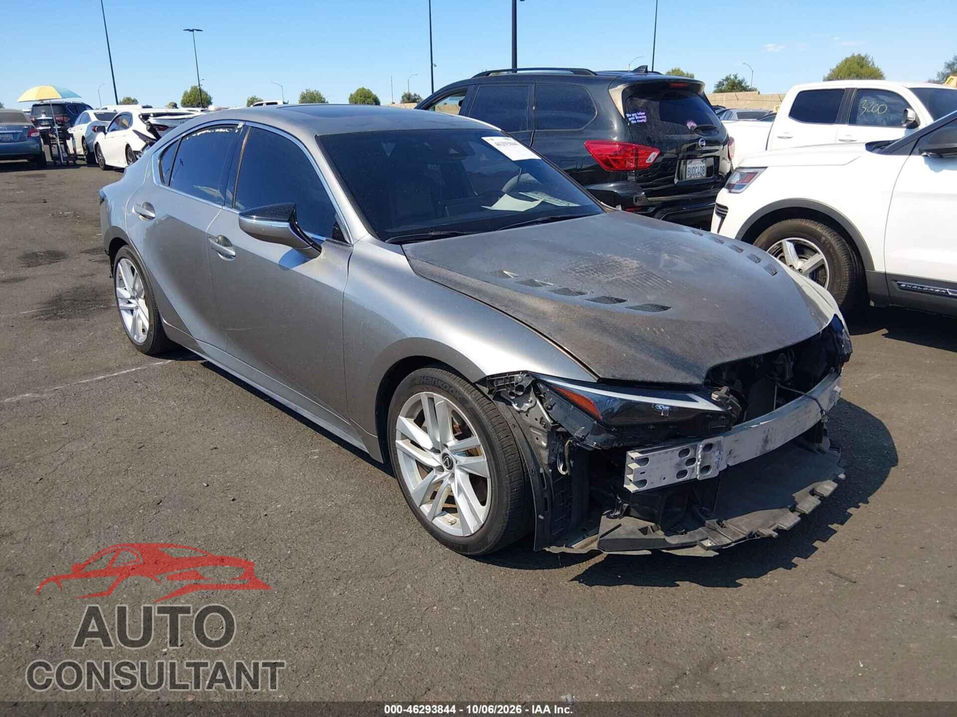 LEXUS IS 300 2021 - JTHCA1D25M5116474