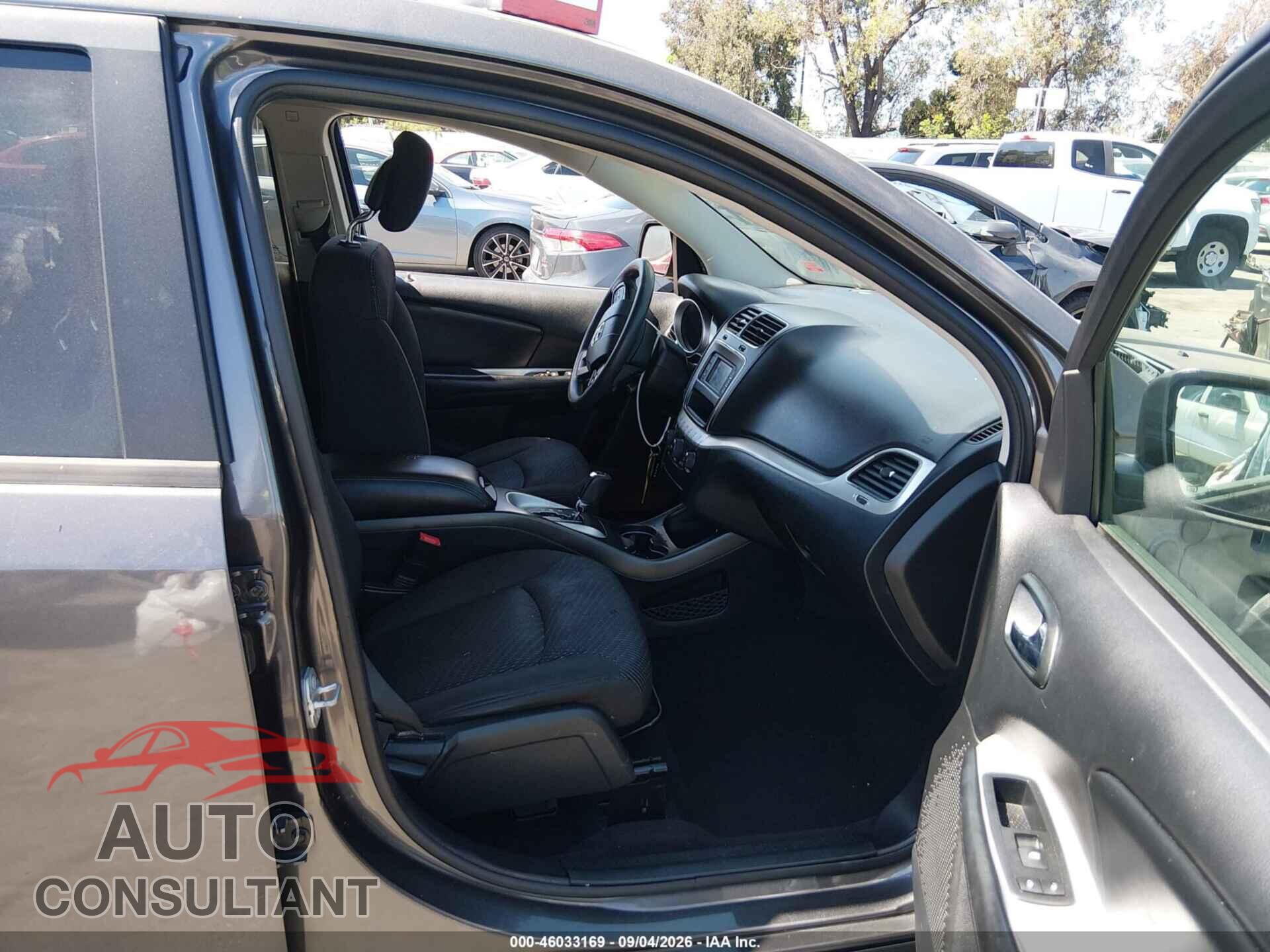 DODGE JOURNEY 2017 - 3C4PDCBG5HT511331