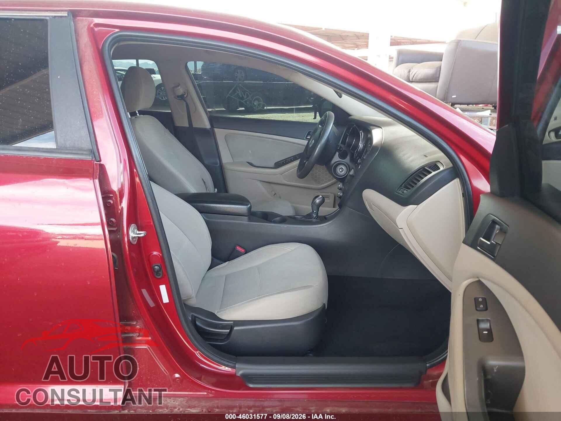 KIA OPTIMA 2013 - 5XXGM4A70DG218921
