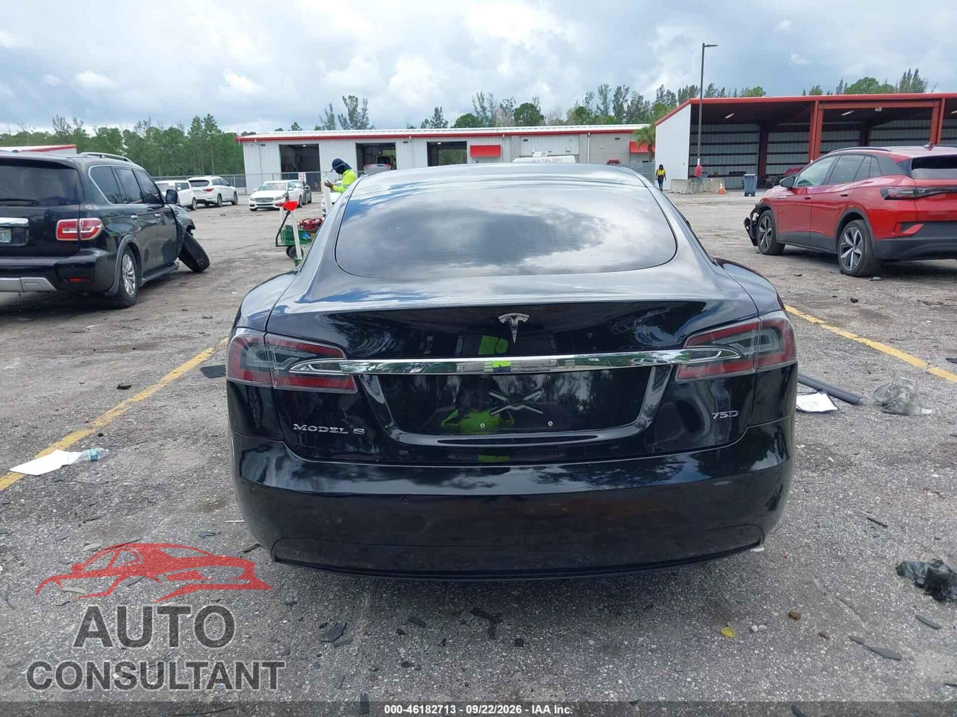 TESLA MODEL S 2018 - 5YJSA1E28JF294059