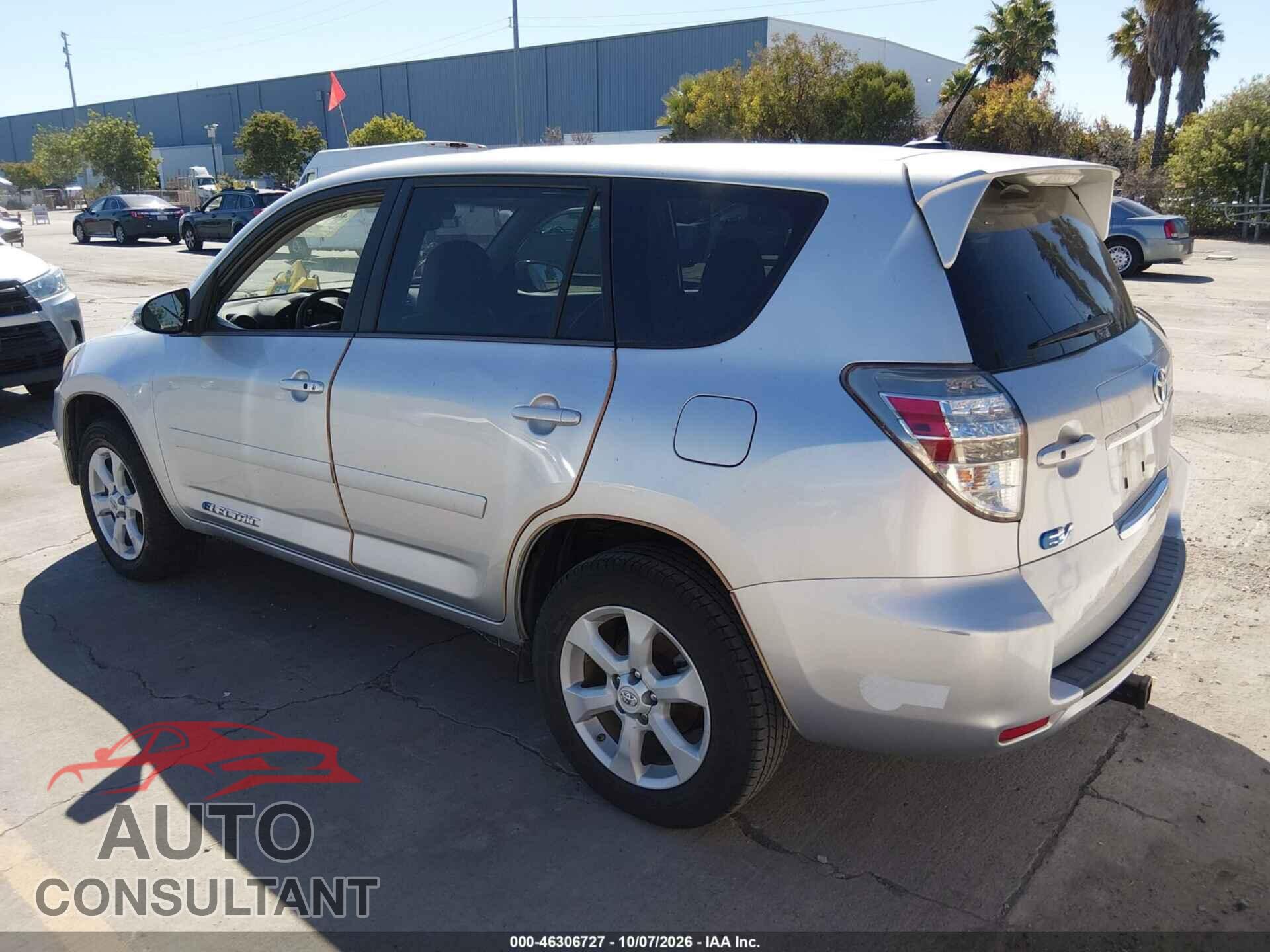 TOYOTA RAV4 EV 2012 - 2T3YL4DV2CW001237
