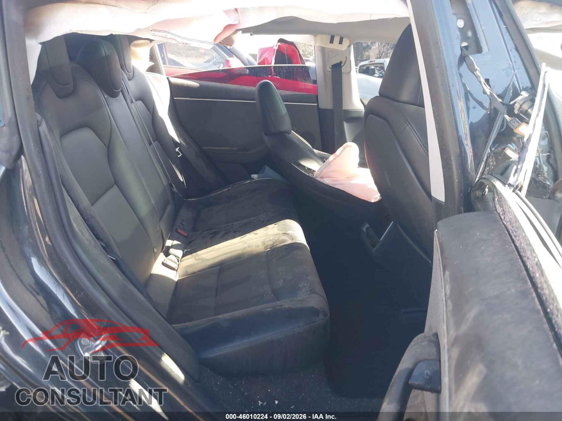 TESLA MODEL 3 2024 - 5YJ3E1EAXRF739428