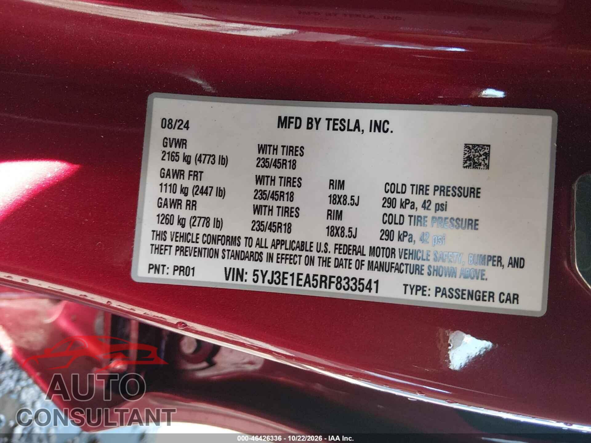 TESLA MODEL 3 2024 - 5YJ3E1EA5RF833541