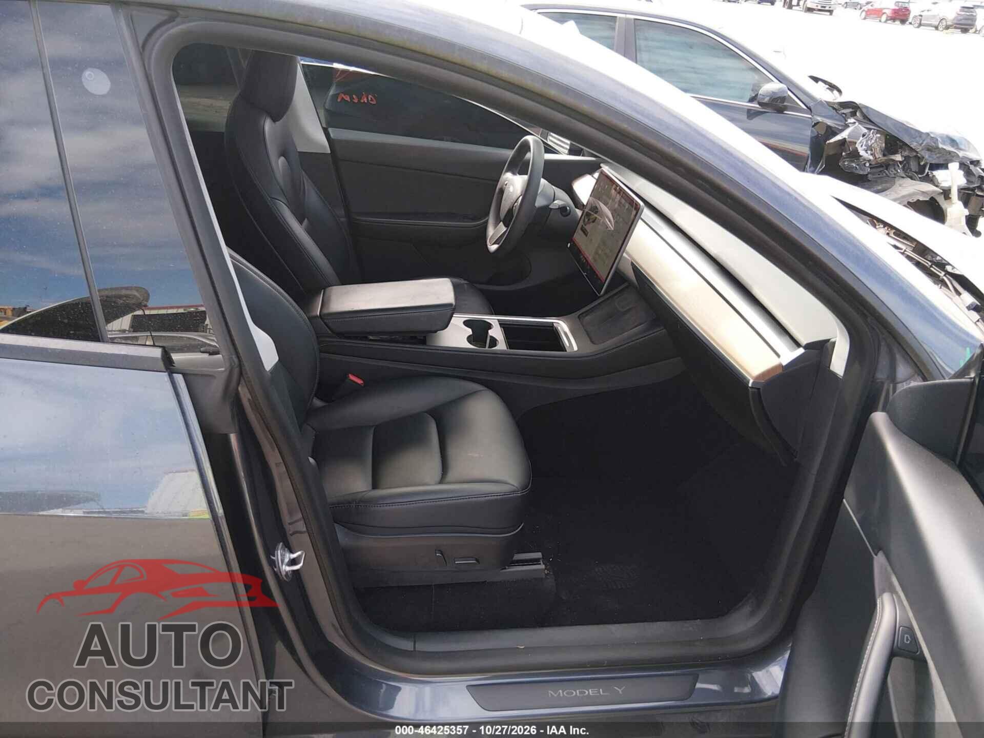 TESLA MODEL Y 2021 - 5YJYGDEF7MF201520