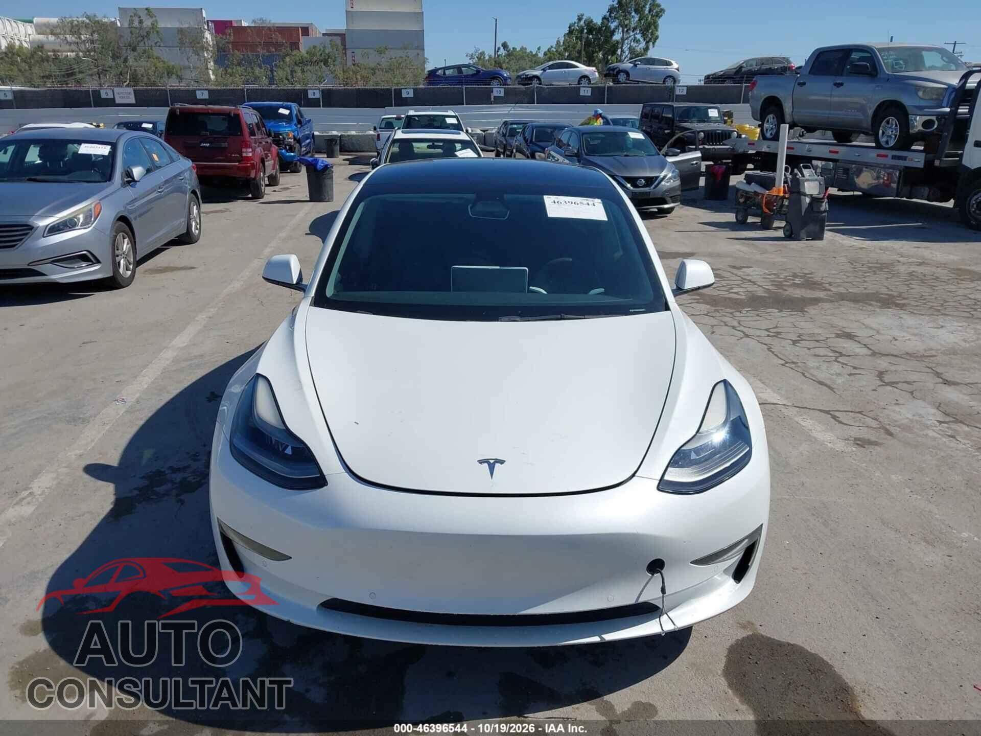 TESLA MODEL 3 2021 - 5YJ3E1EA2MF098431