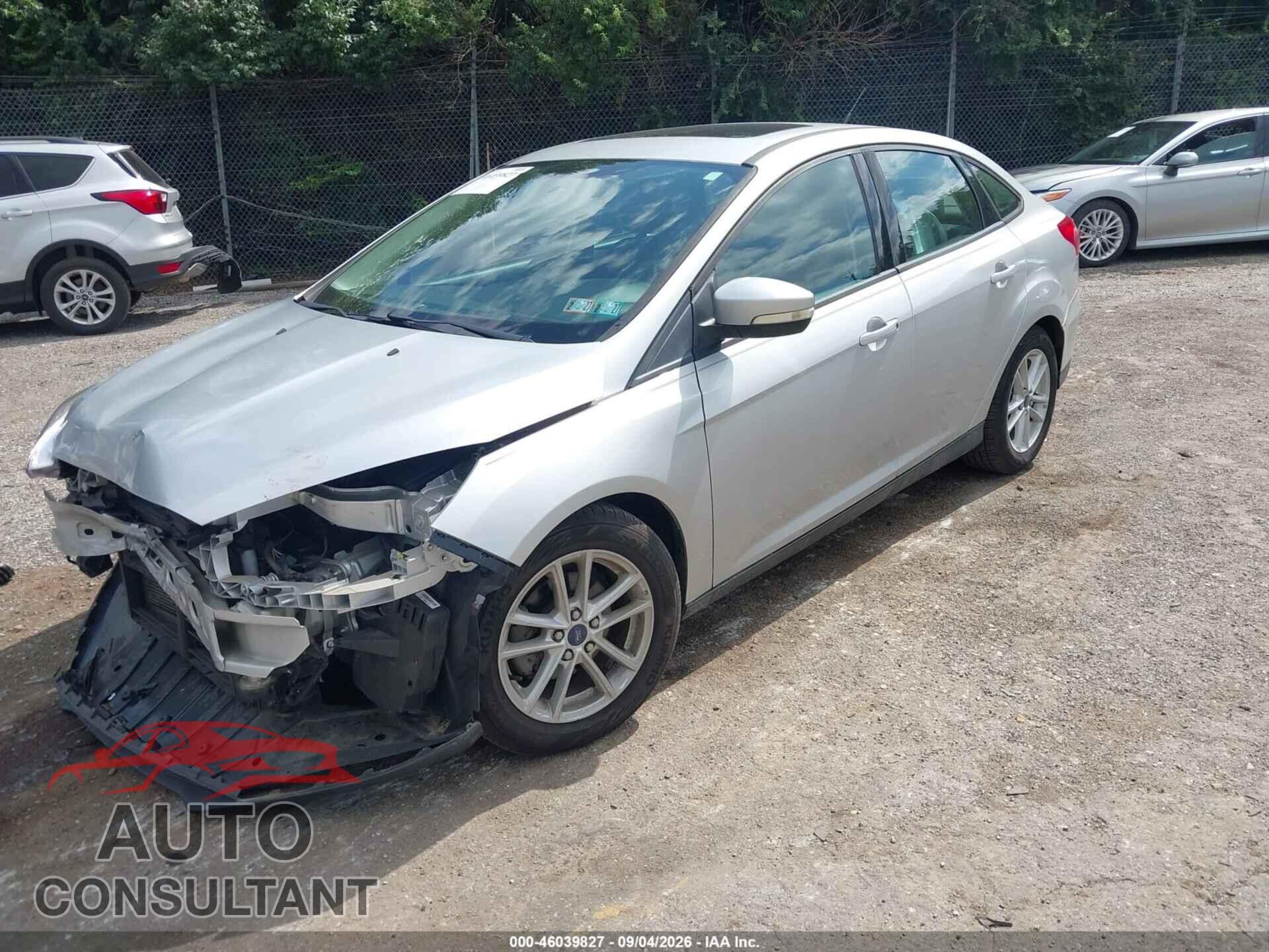 FORD FOCUS 2015 - 1FADP3F29FL317103
