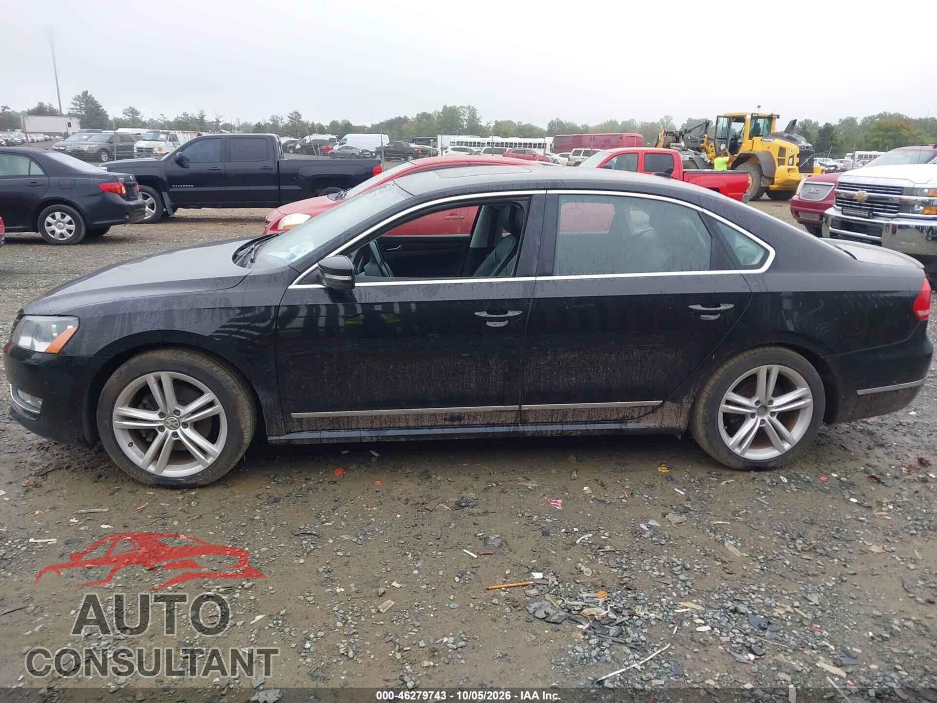 VOLKSWAGEN PASSAT 2013 - 1VWCN7A3XDC012478