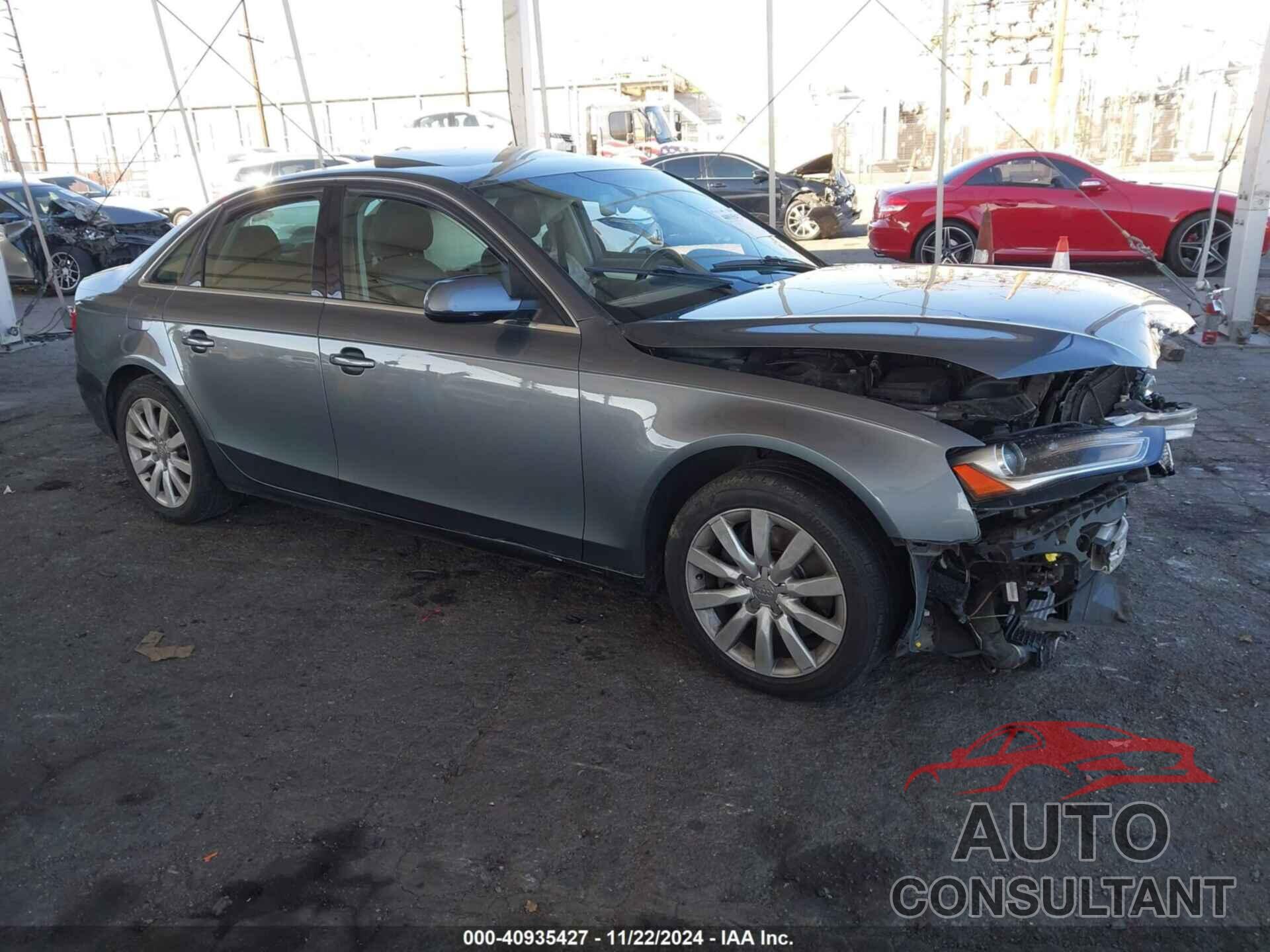 AUDI A4 2013 - WAUBFAFL8DN004138