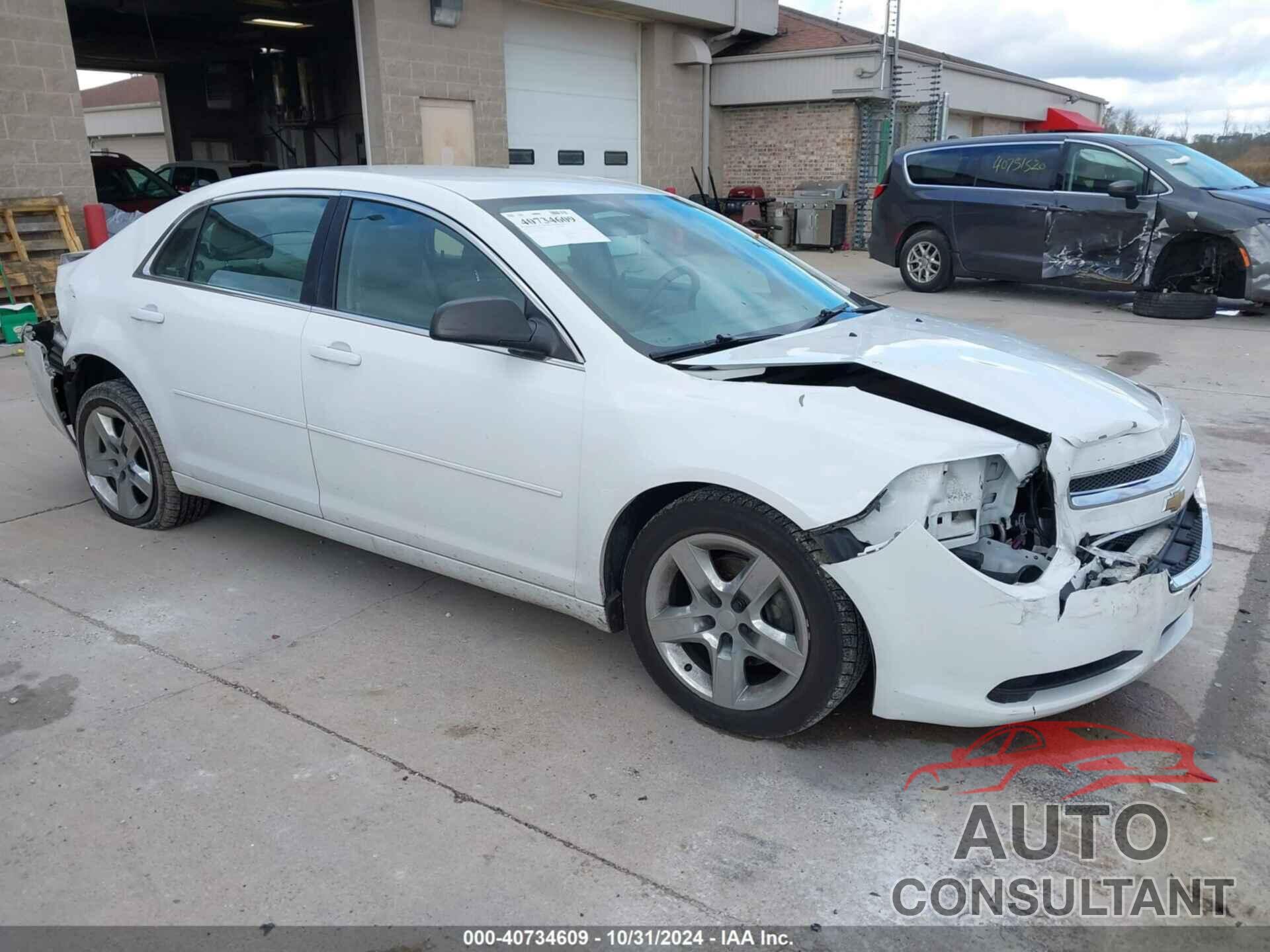 CHEVROLET MALIBU 2012 - 1G1ZA5EU8CF389011