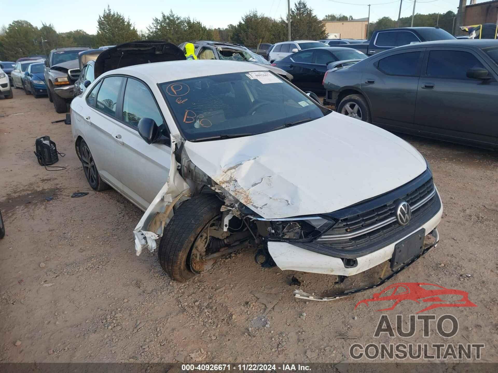 VOLKSWAGEN JETTA 2022 - 3VWAM7BU3NM009164