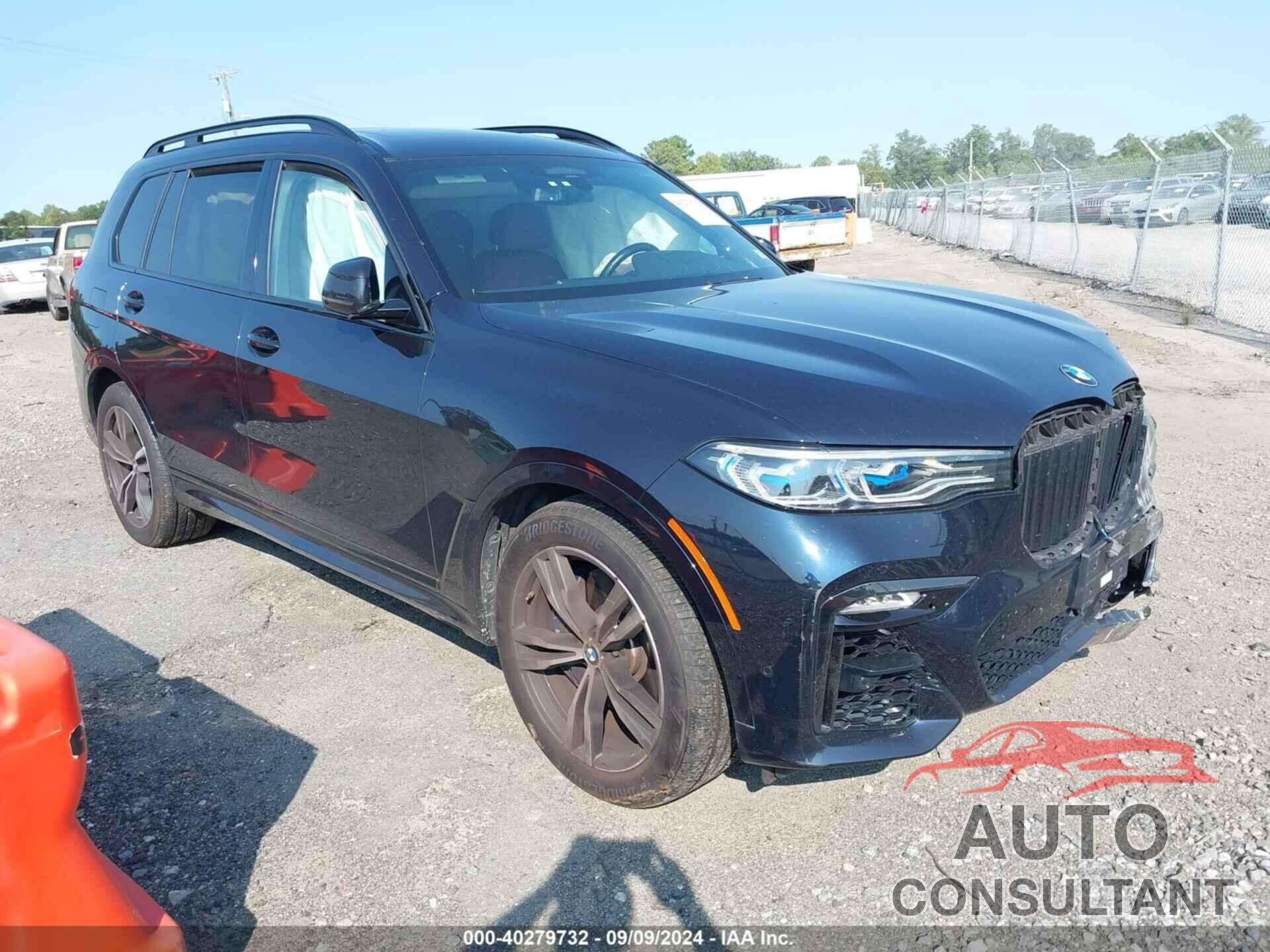 BMW X7 2021 - 5UXCX6C04M9F92111