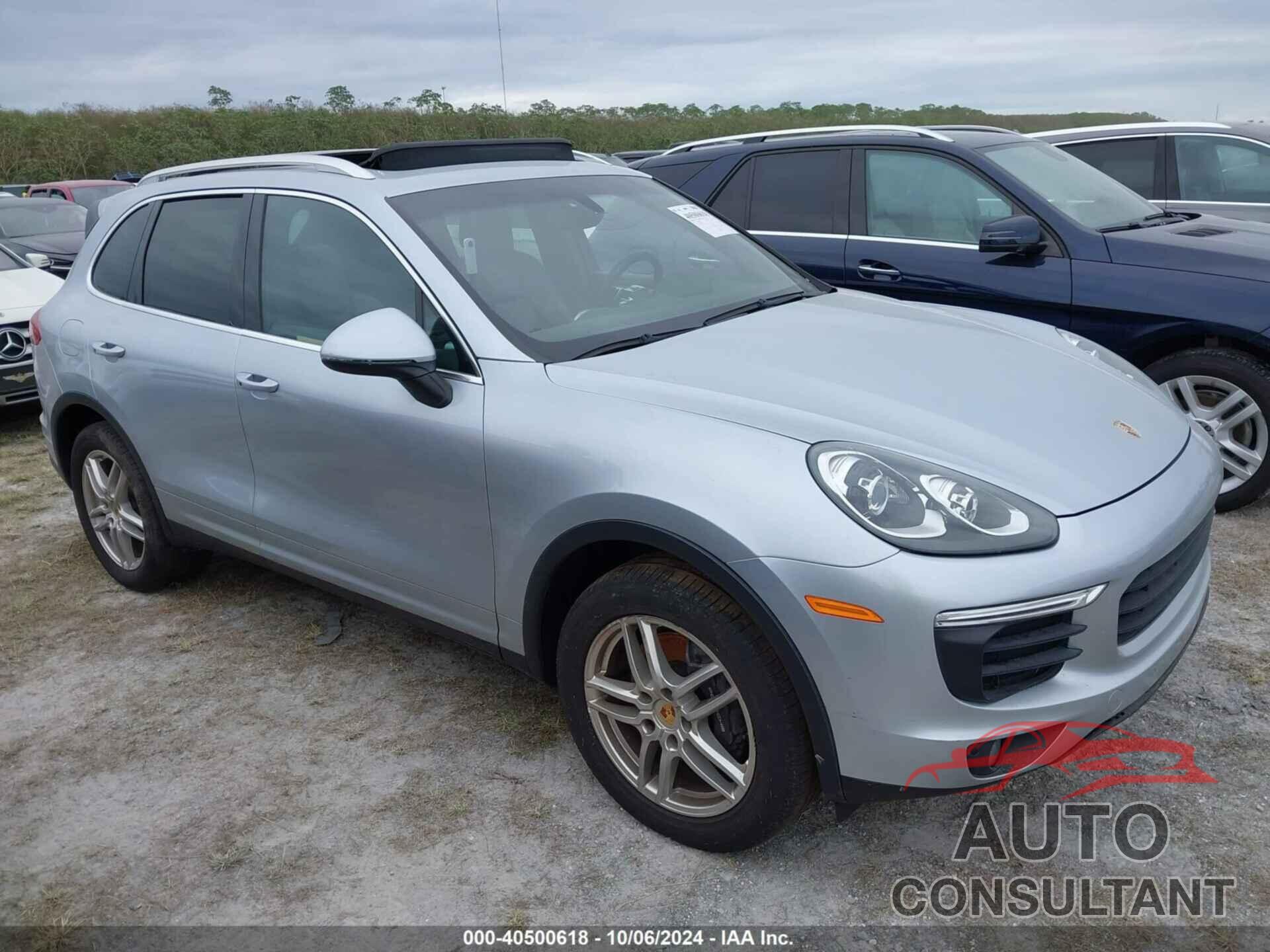 PORSCHE CAYENNE 2016 - WP1AA2A24GKA08774