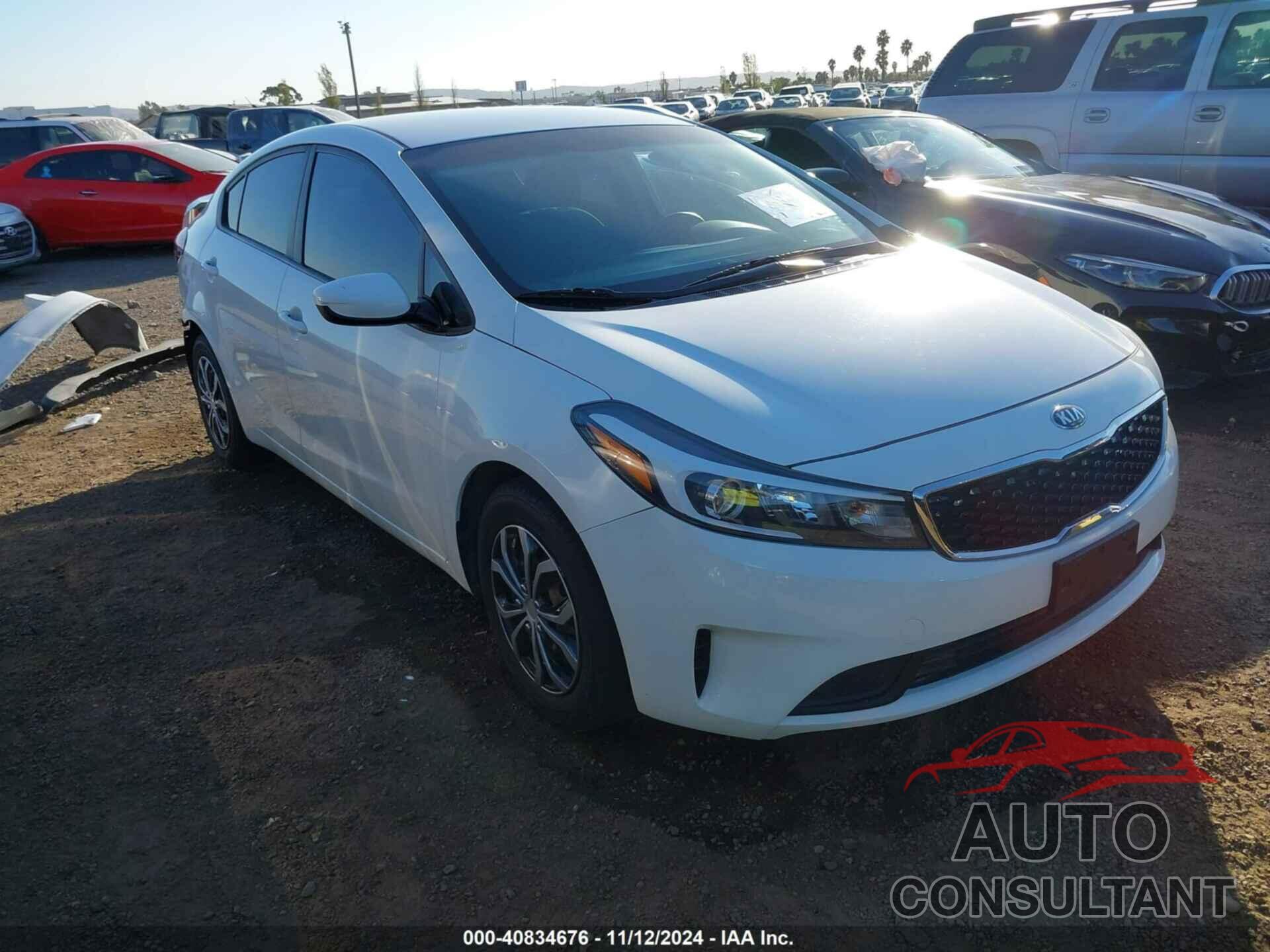 KIA FORTE 2018 - 3KPFK4A77JE245667