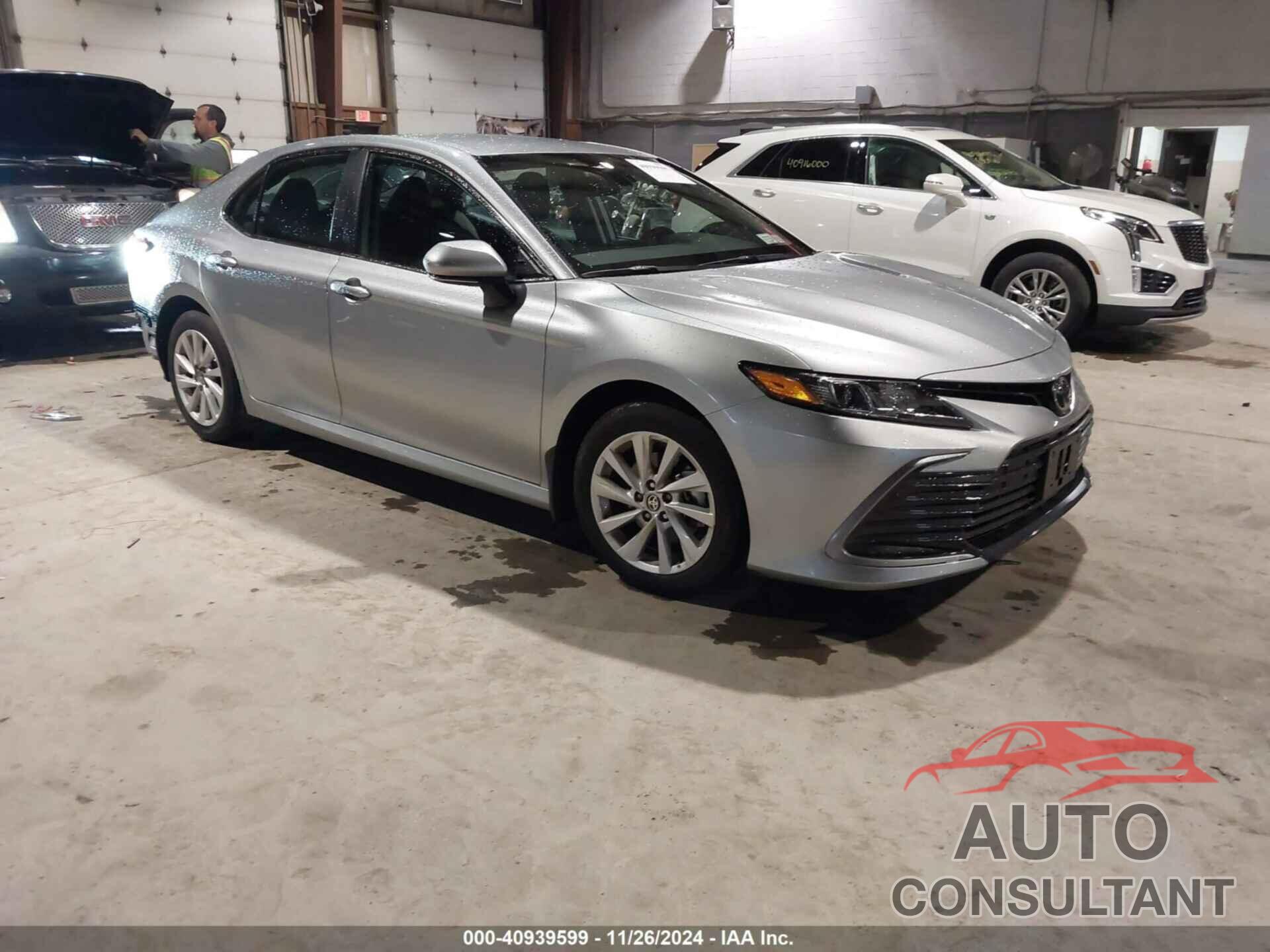 TOYOTA CAMRY 2024 - 4T1R11AK0RU873954