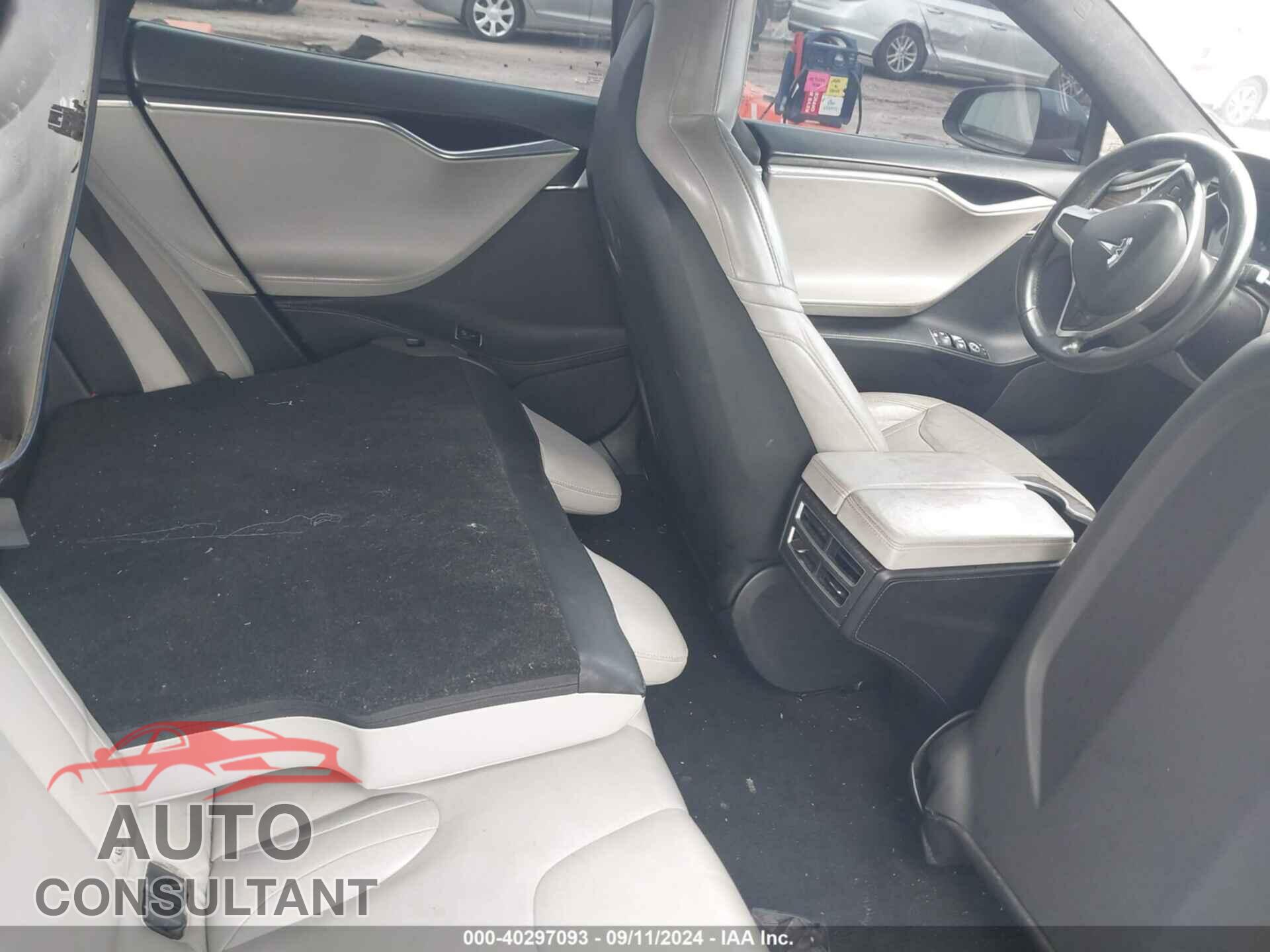 TESLA MODEL S 2016 - 5YJSA1E19GF155199