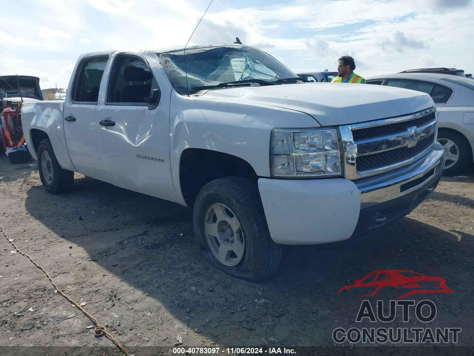 CHEVROLET SILVERADO 1500 2011 - 3GCPKREA6BG221566