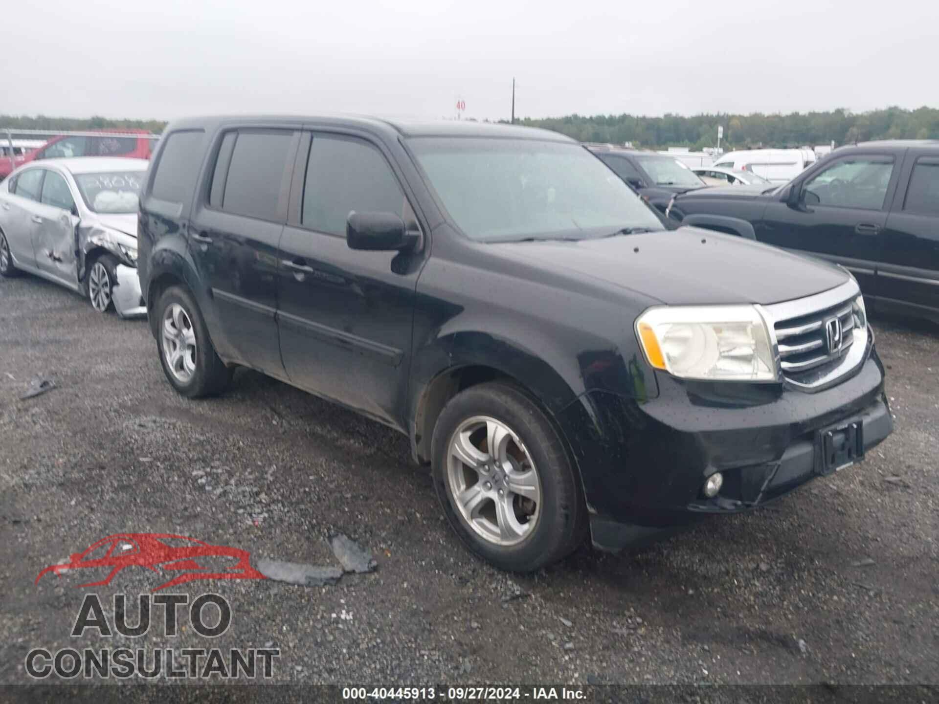 HONDA PILOT 2013 - 5FNYF4H53DB048043
