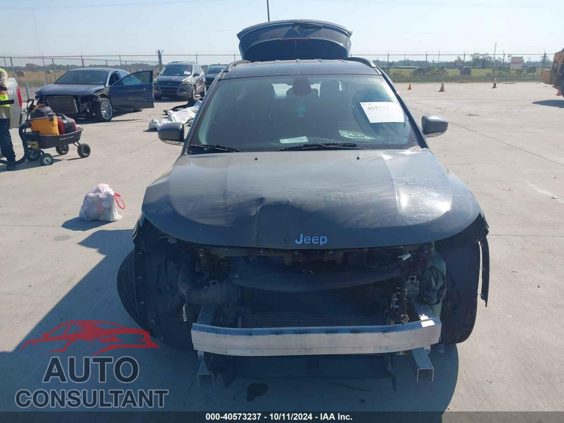 JEEP COMPASS 2020 - 3C4NJDCB3LT161263