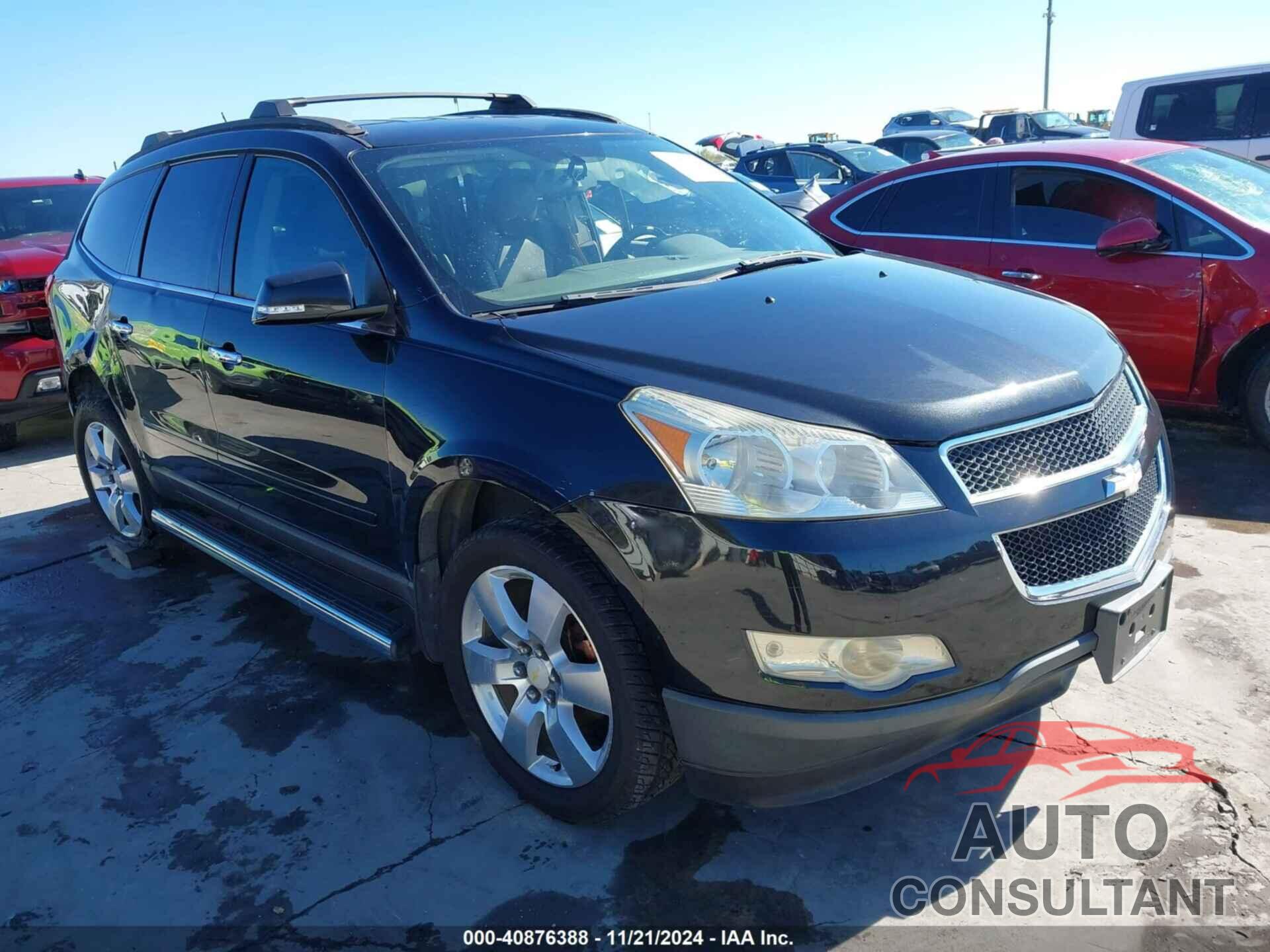 CHEVROLET TRAVERSE 2011 - 1GNKRGED3BJ373931