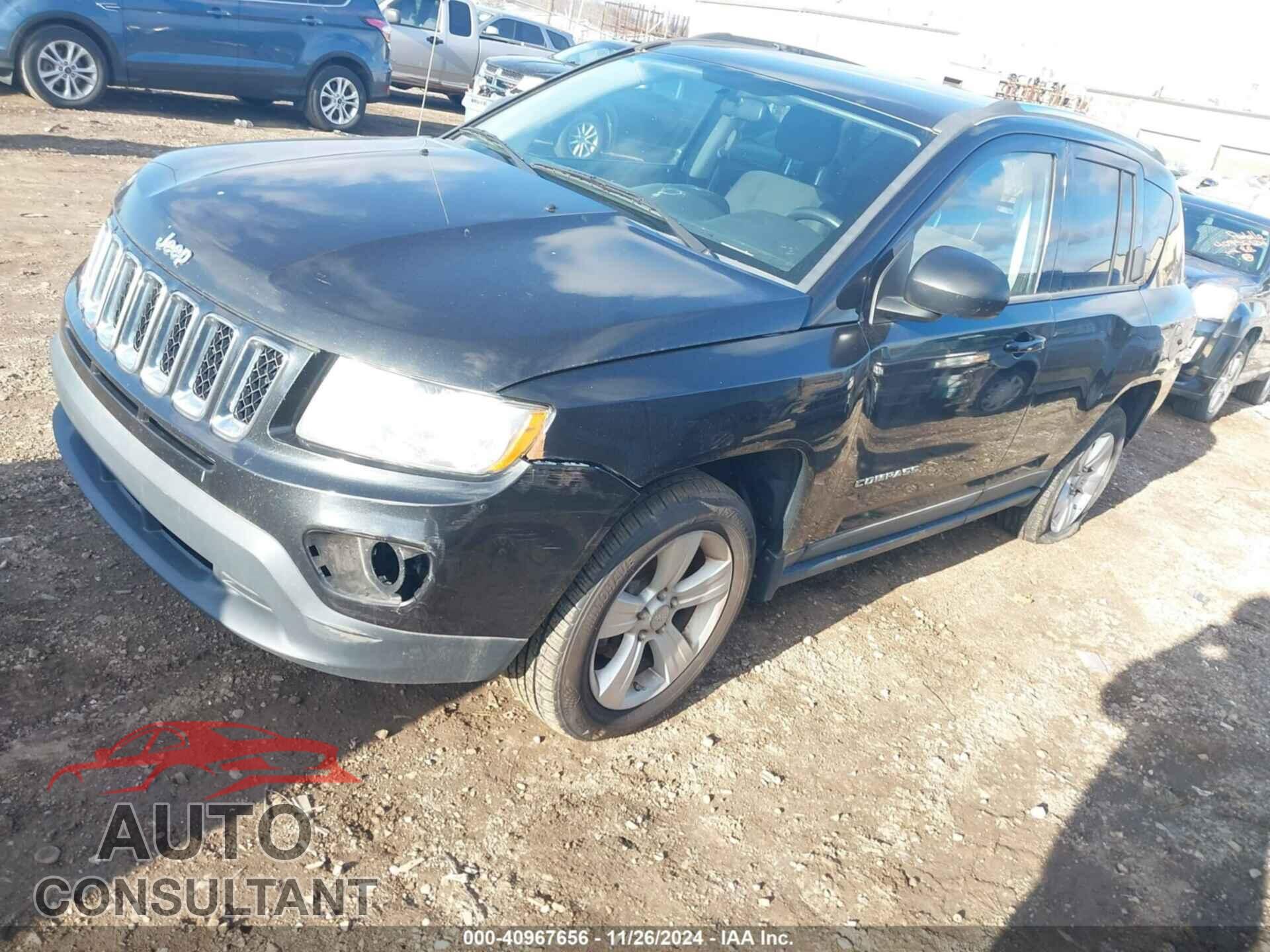 JEEP COMPASS 2011 - 1J4NF1FB3BD207300