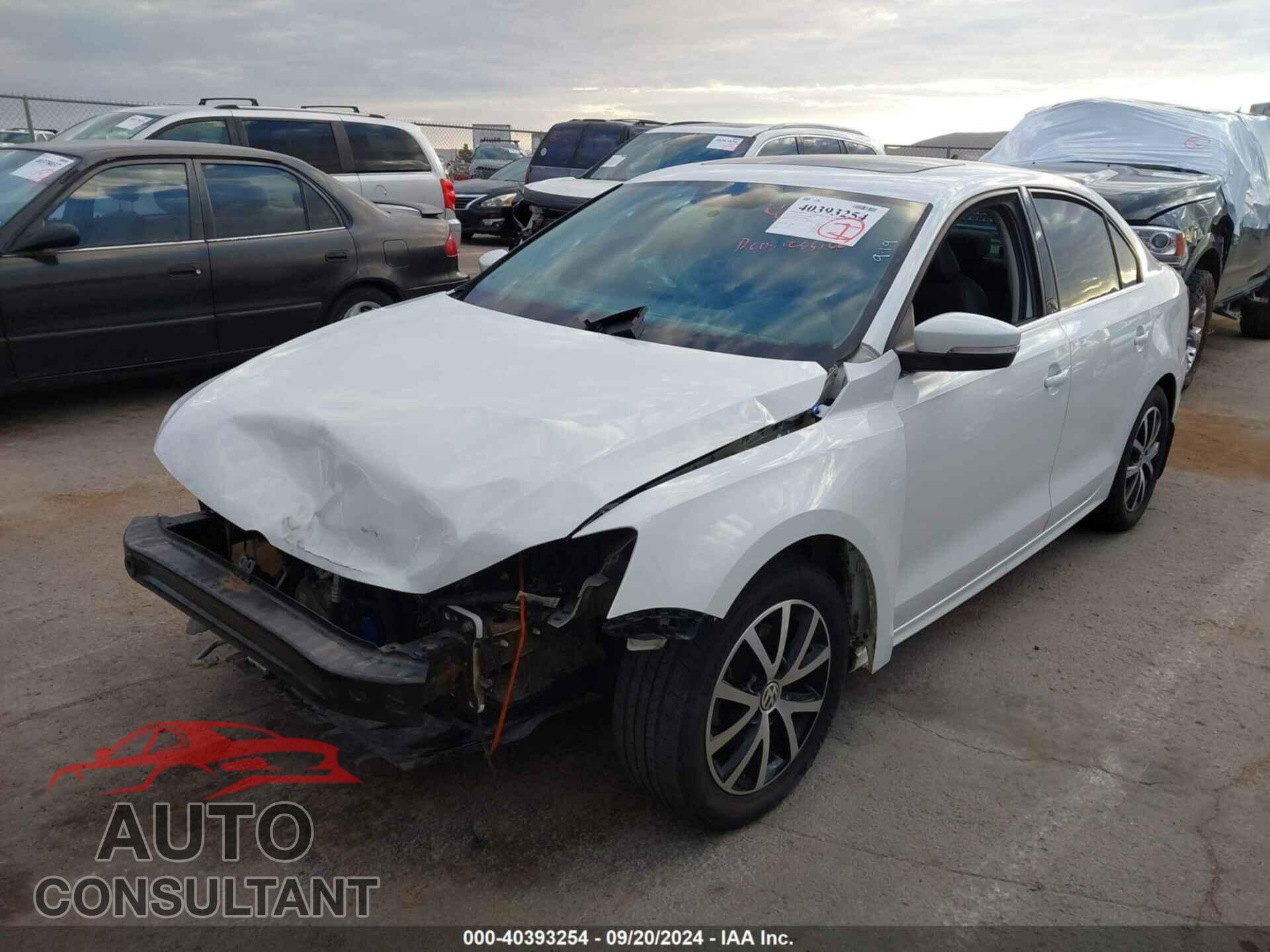 VOLKSWAGEN JETTA 2017 - 3VWDB7AJ3HM204065