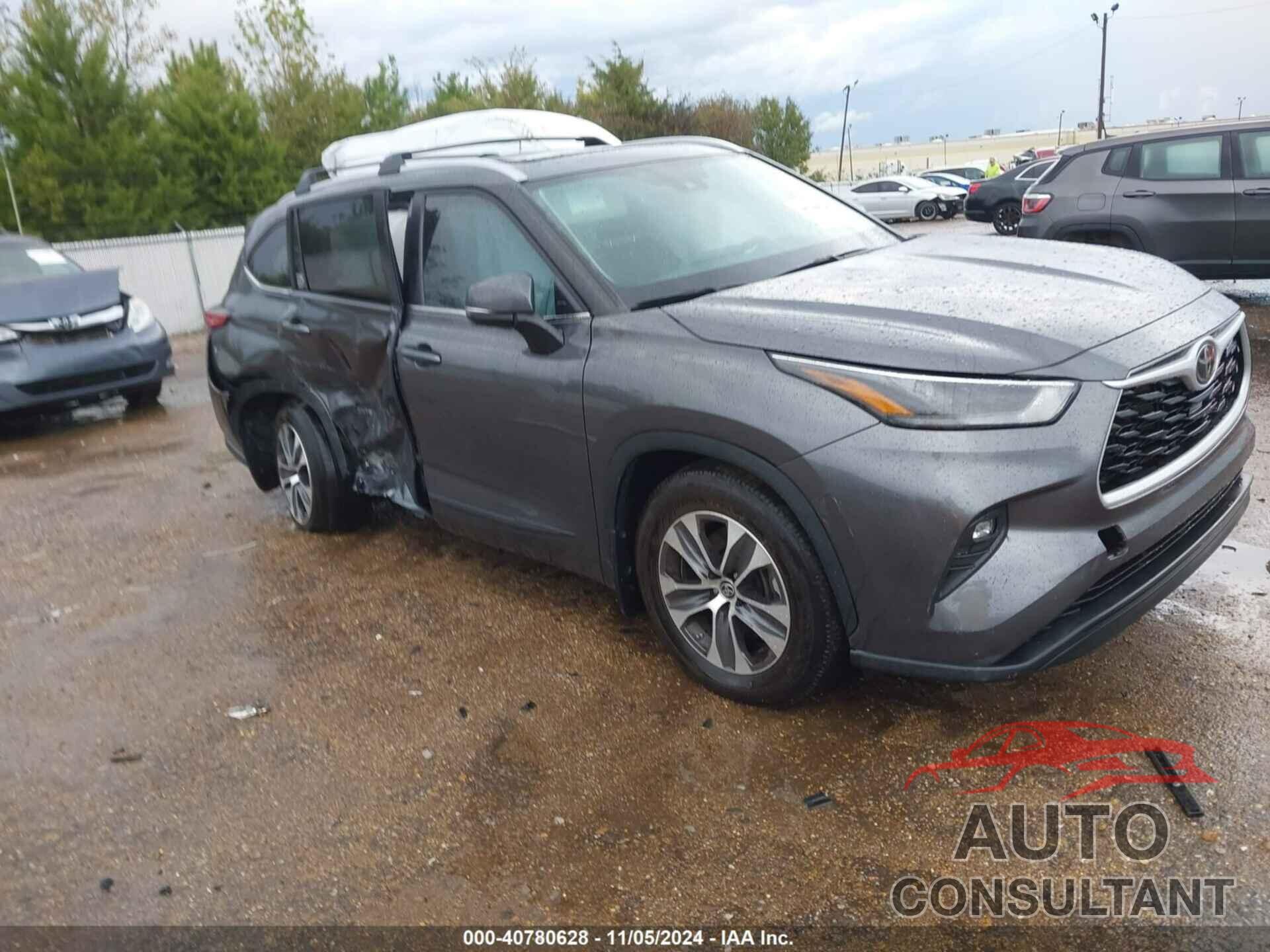 TOYOTA HIGHLANDER 2023 - 5TDKDRAH9PS012242