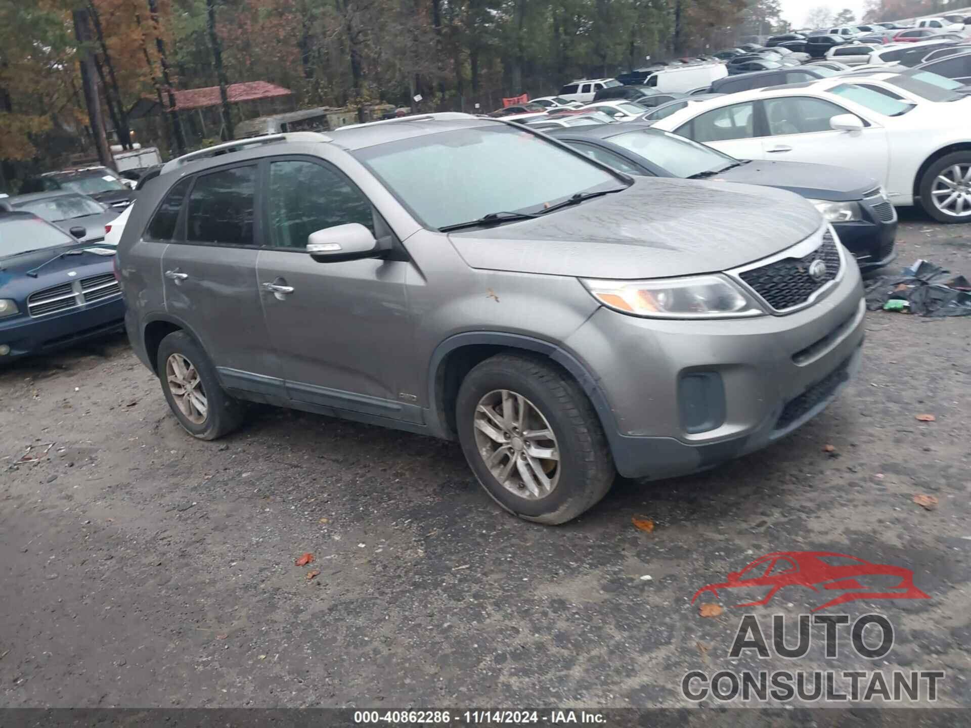KIA SORENTO 2015 - 5XYKTDA79FG607987
