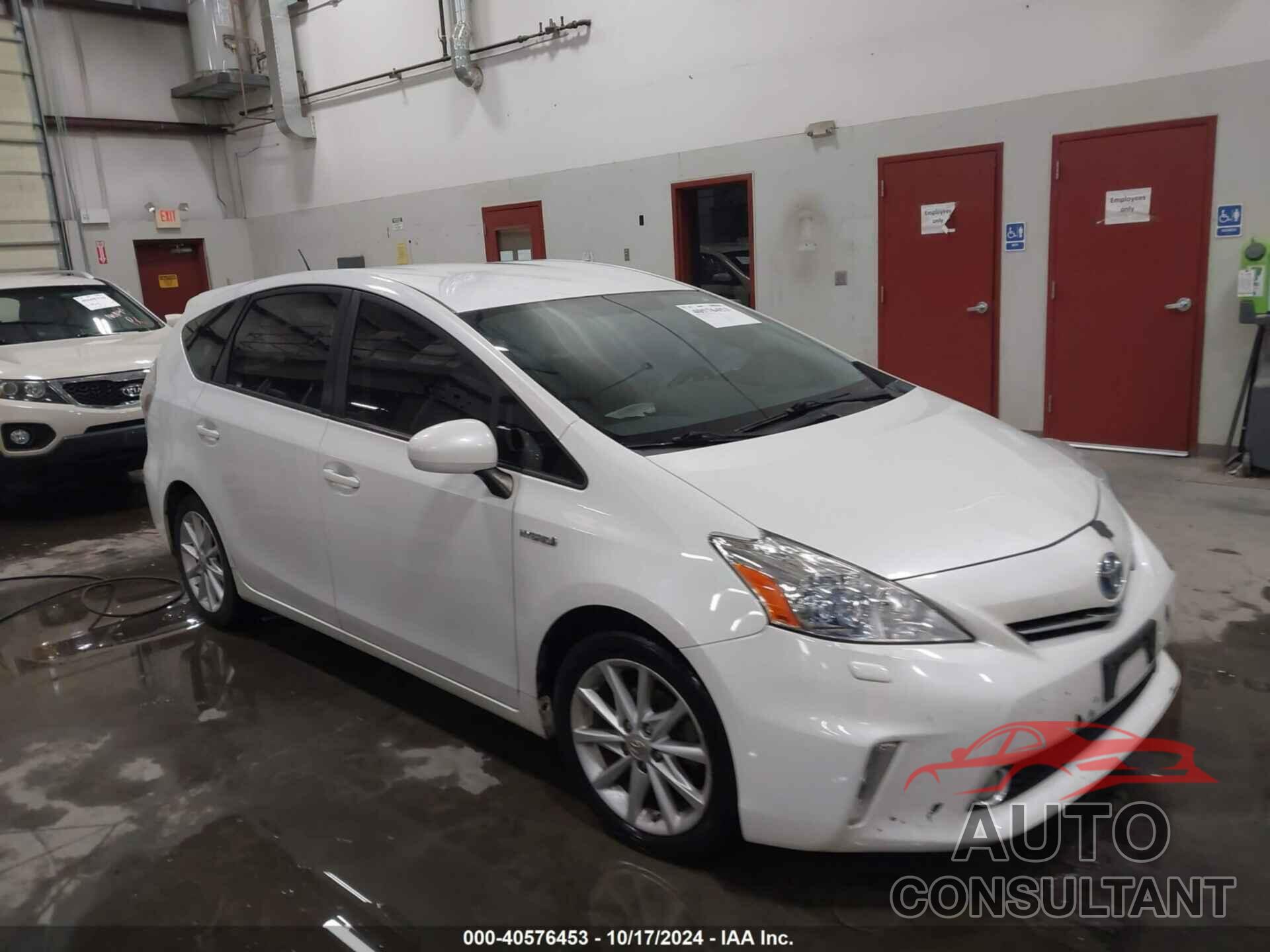 TOYOTA PRIUS V 2012 - JTDZN3EU3C3153609