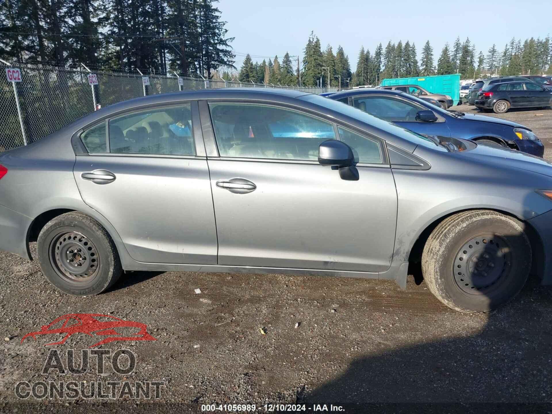 HONDA CIVIC 2012 - JHMFB2F58CS005201