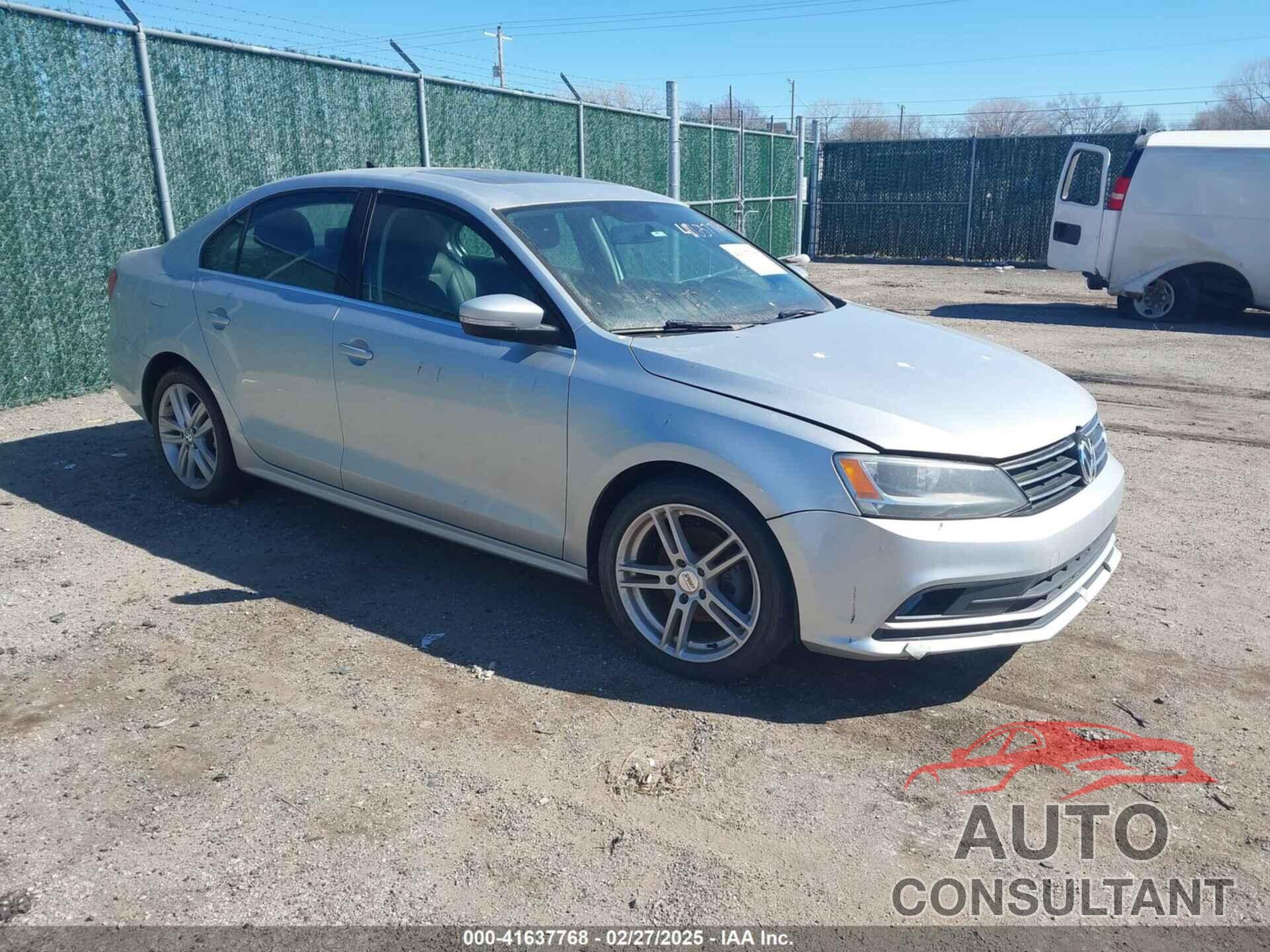 VOLKSWAGEN JETTA 2015 - 3VWLA7AJ2FM240891