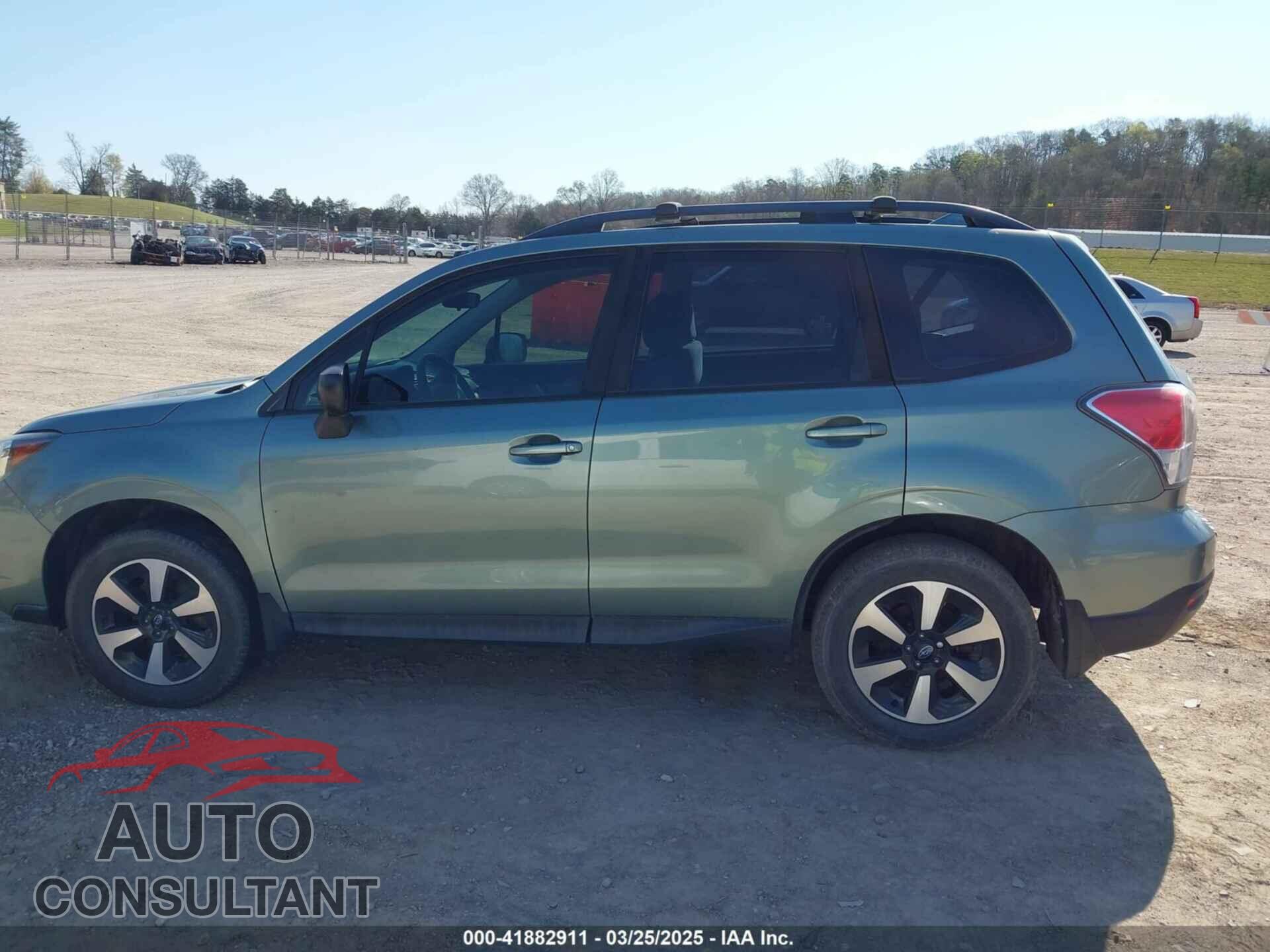 SUBARU FORESTER 2017 - JF2SJABC7HH588576