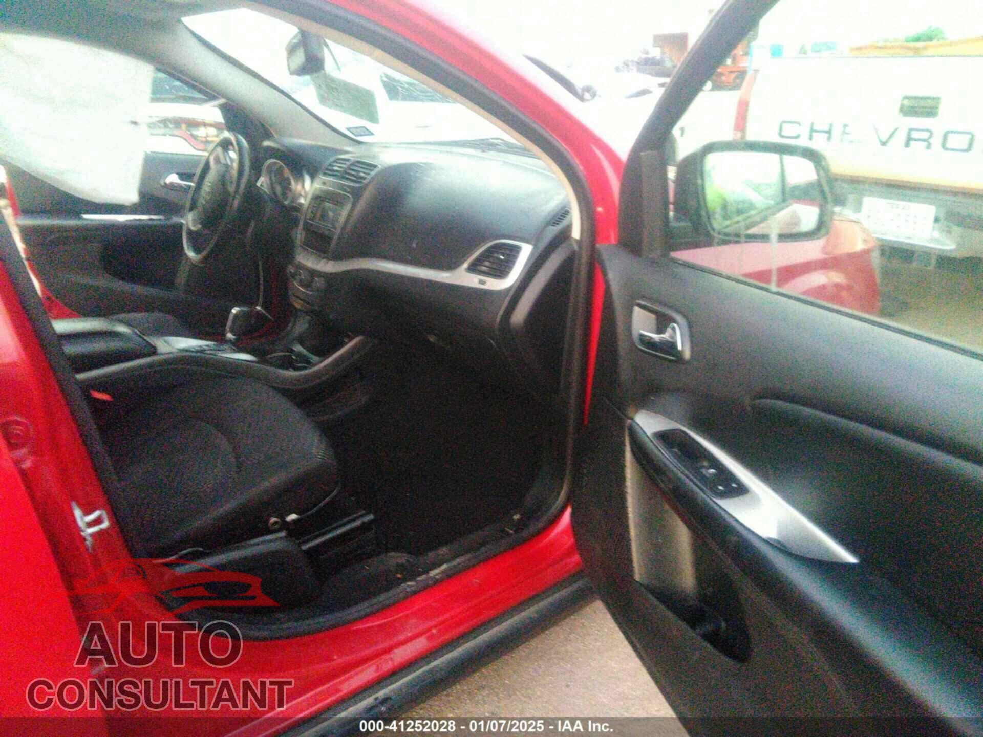 DODGE JOURNEY 2017 - 3C4PDCBBXHT613261