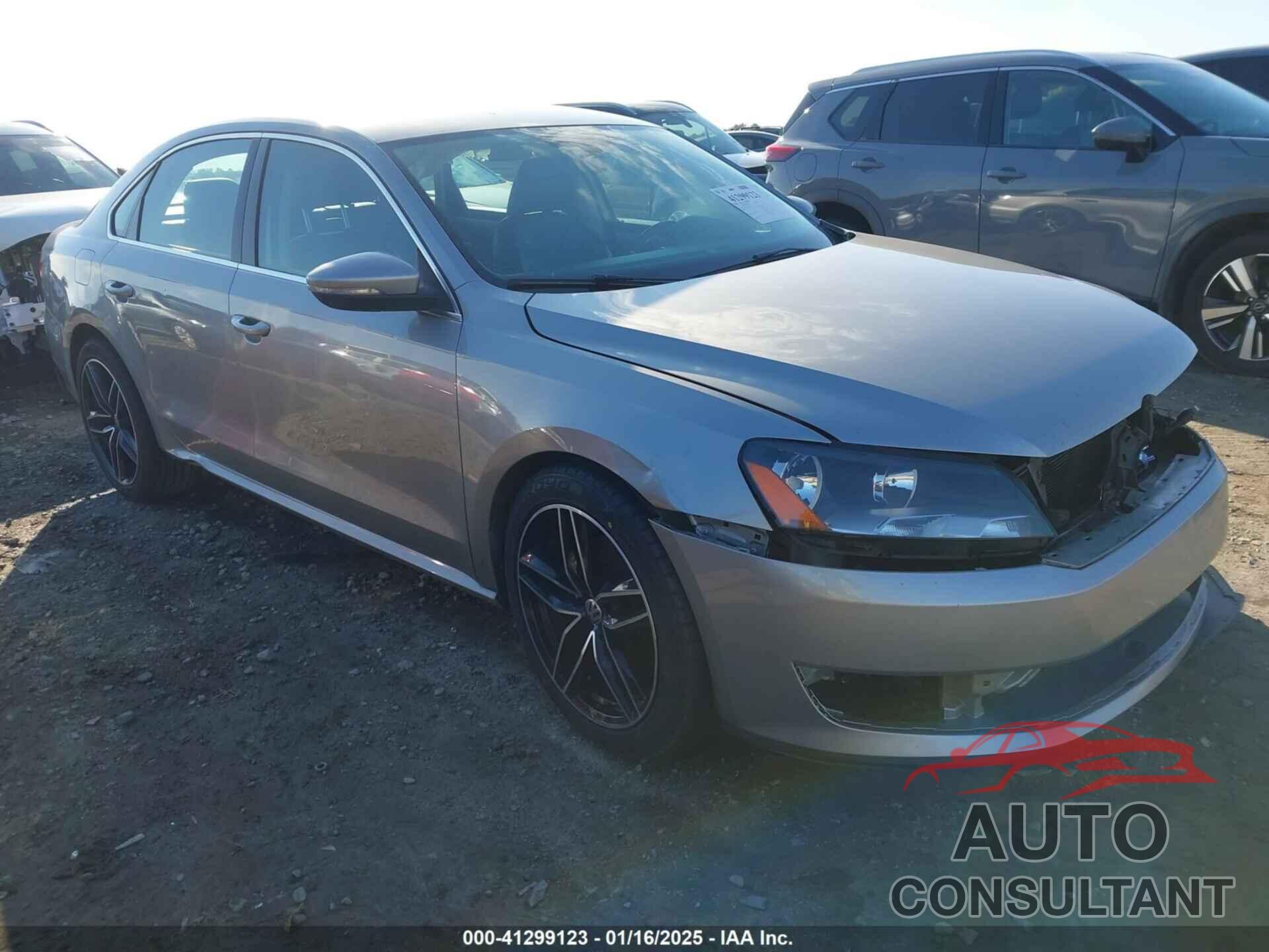 VOLKSWAGEN PASSAT 2012 - 1VWBH7A39CC092194