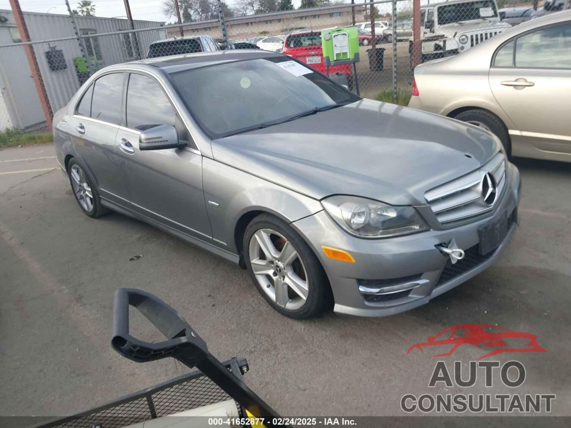 MERCEDES-BENZ C 250 2012 - WDDGF4HB7CA636008