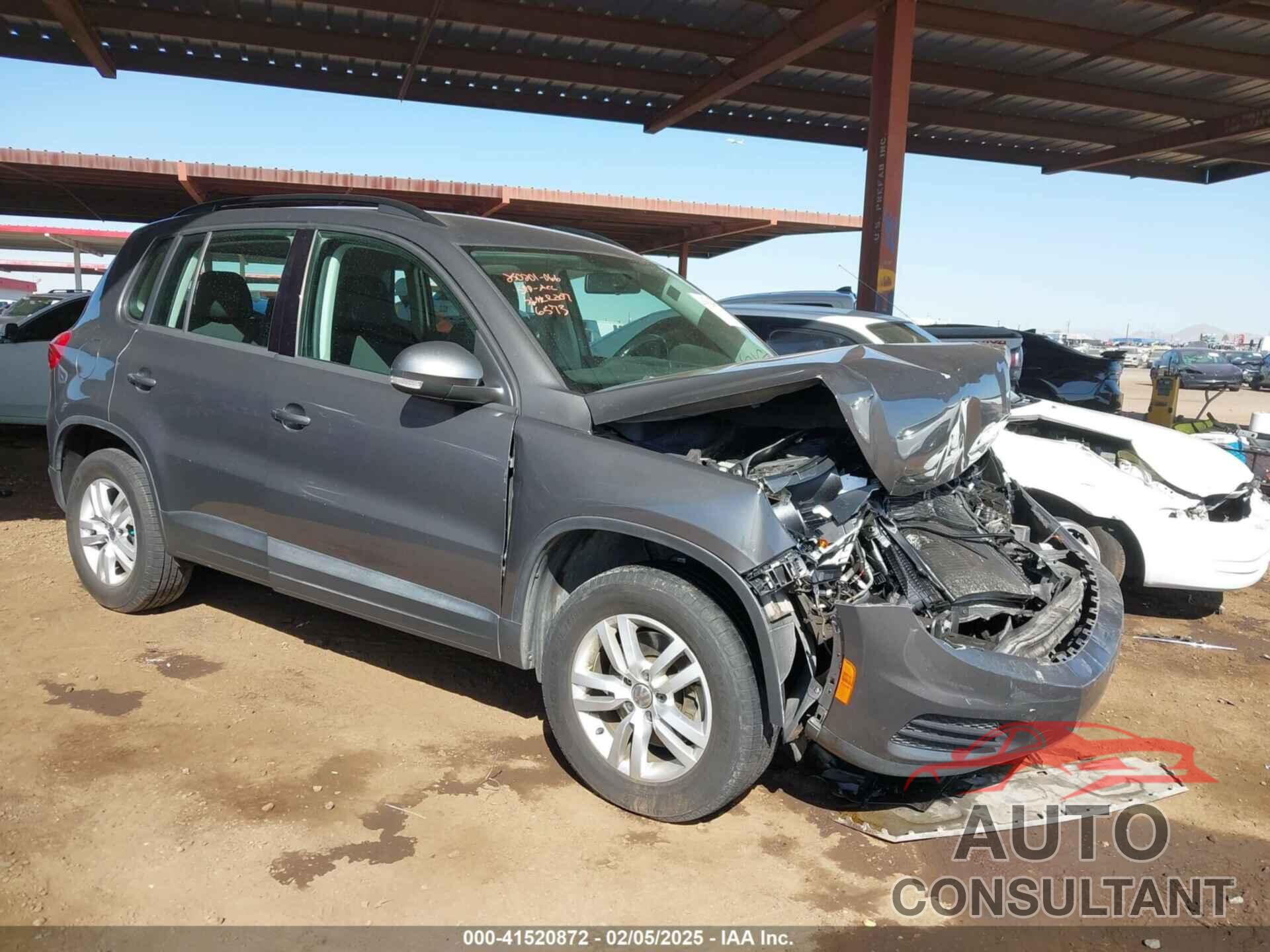 VOLKSWAGEN TIGUAN 2015 - WVGAV7AX6FW506573