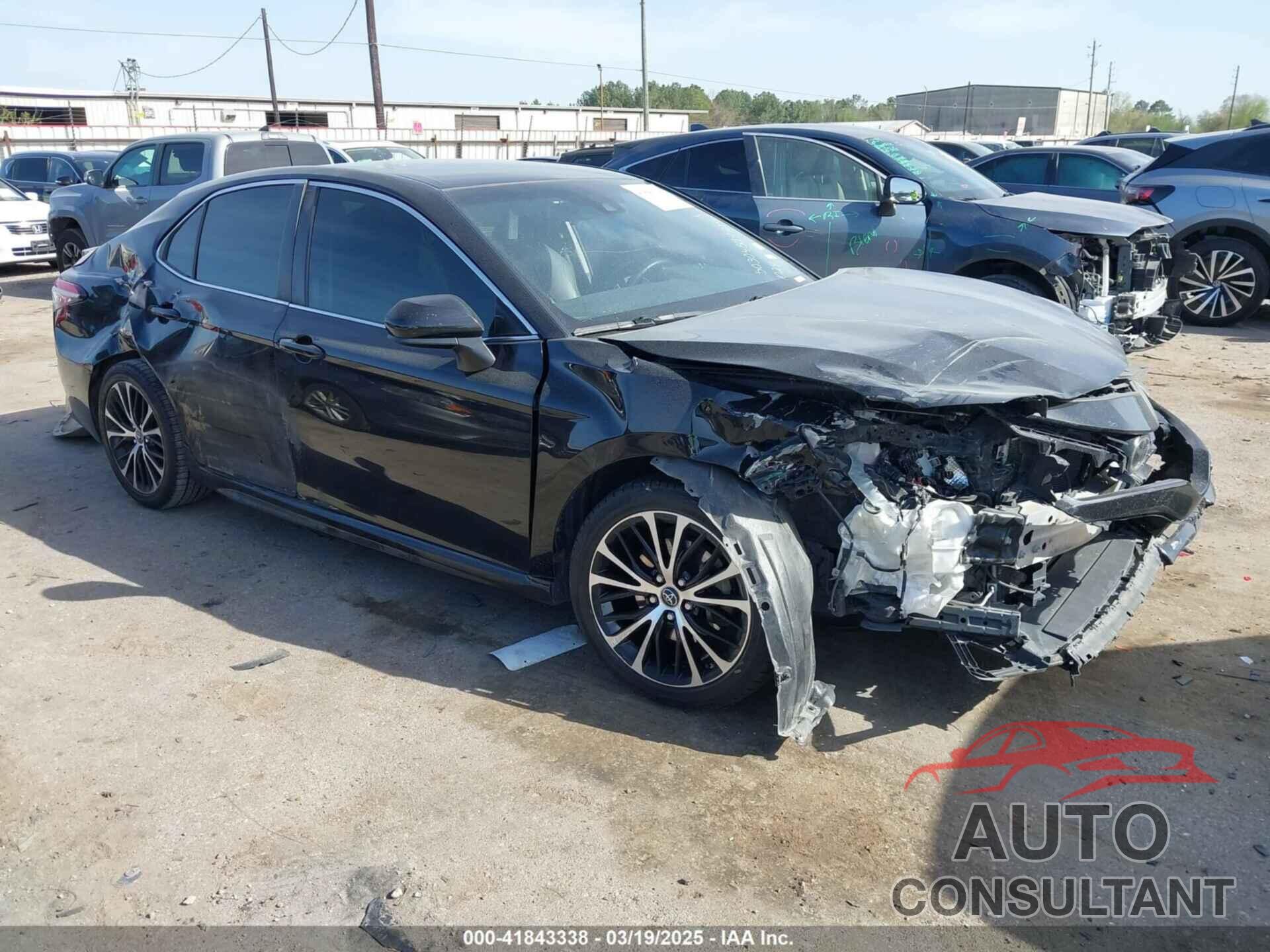 TOYOTA CAMRY 2018 - JTNB11HK6J3031024