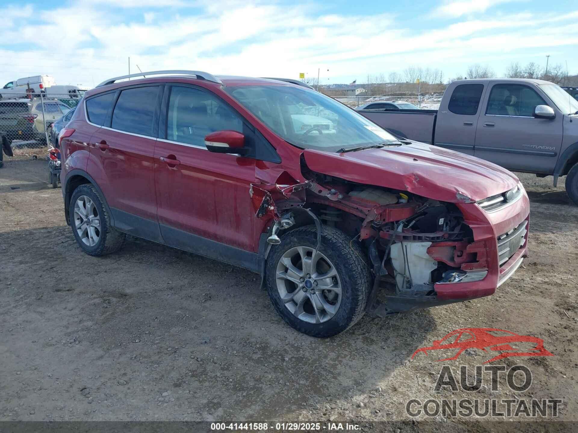 FORD ESCAPE 2015 - 1FMCU9J93FUA25510